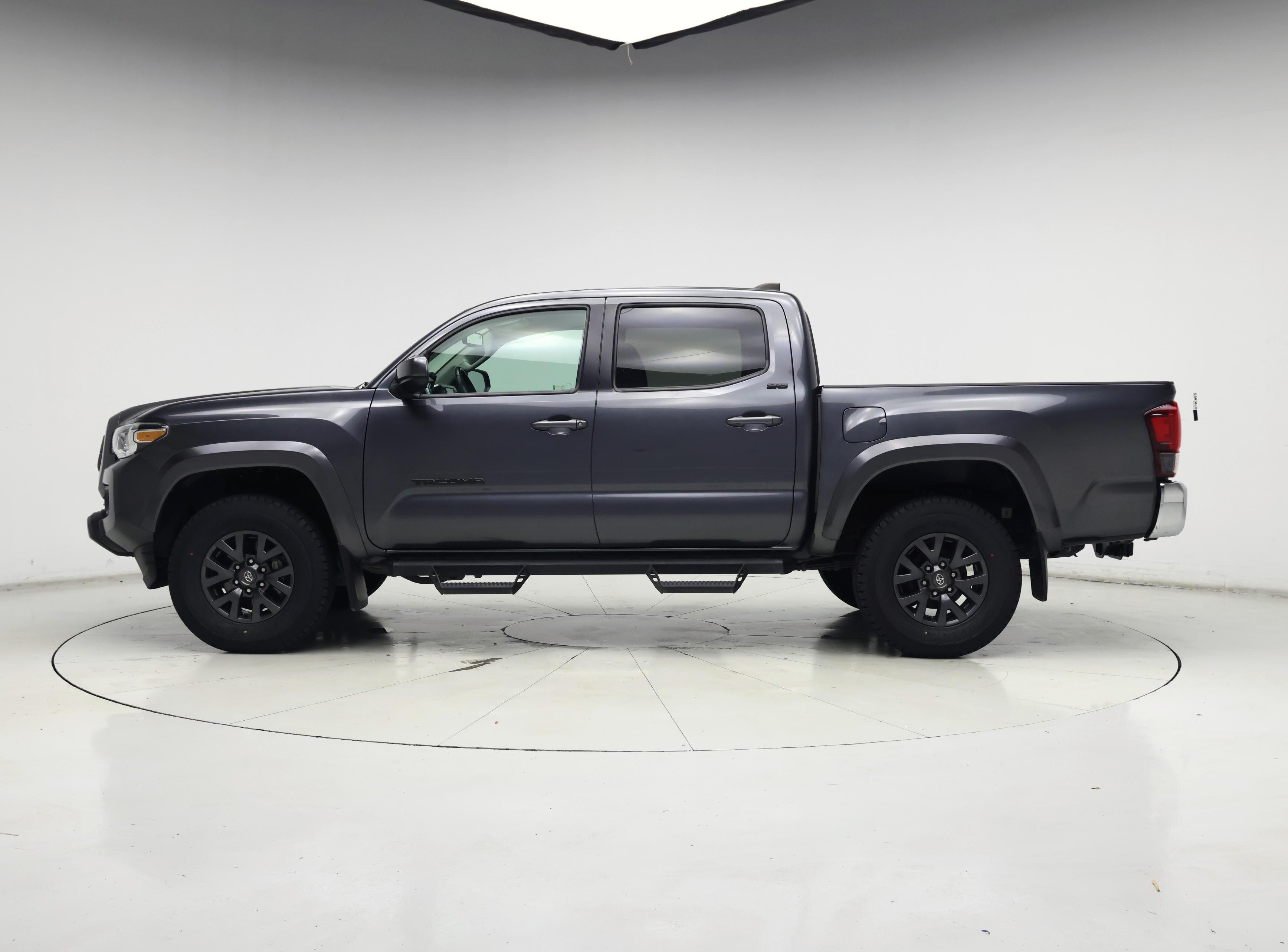 Thumbnail: 2023 Toyota Tacoma - 3