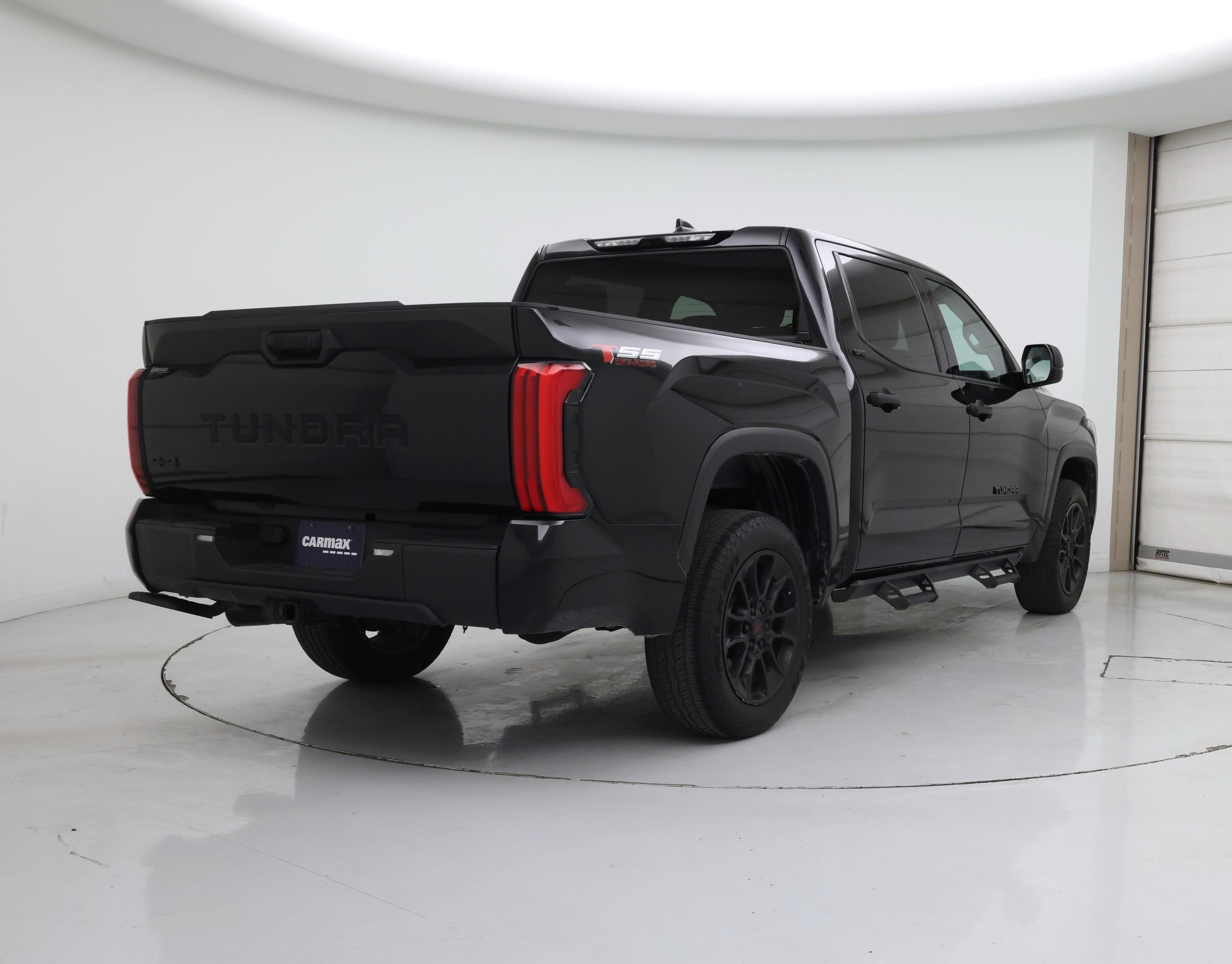 Thumbnail: 2023 Toyota Tundra - 8
