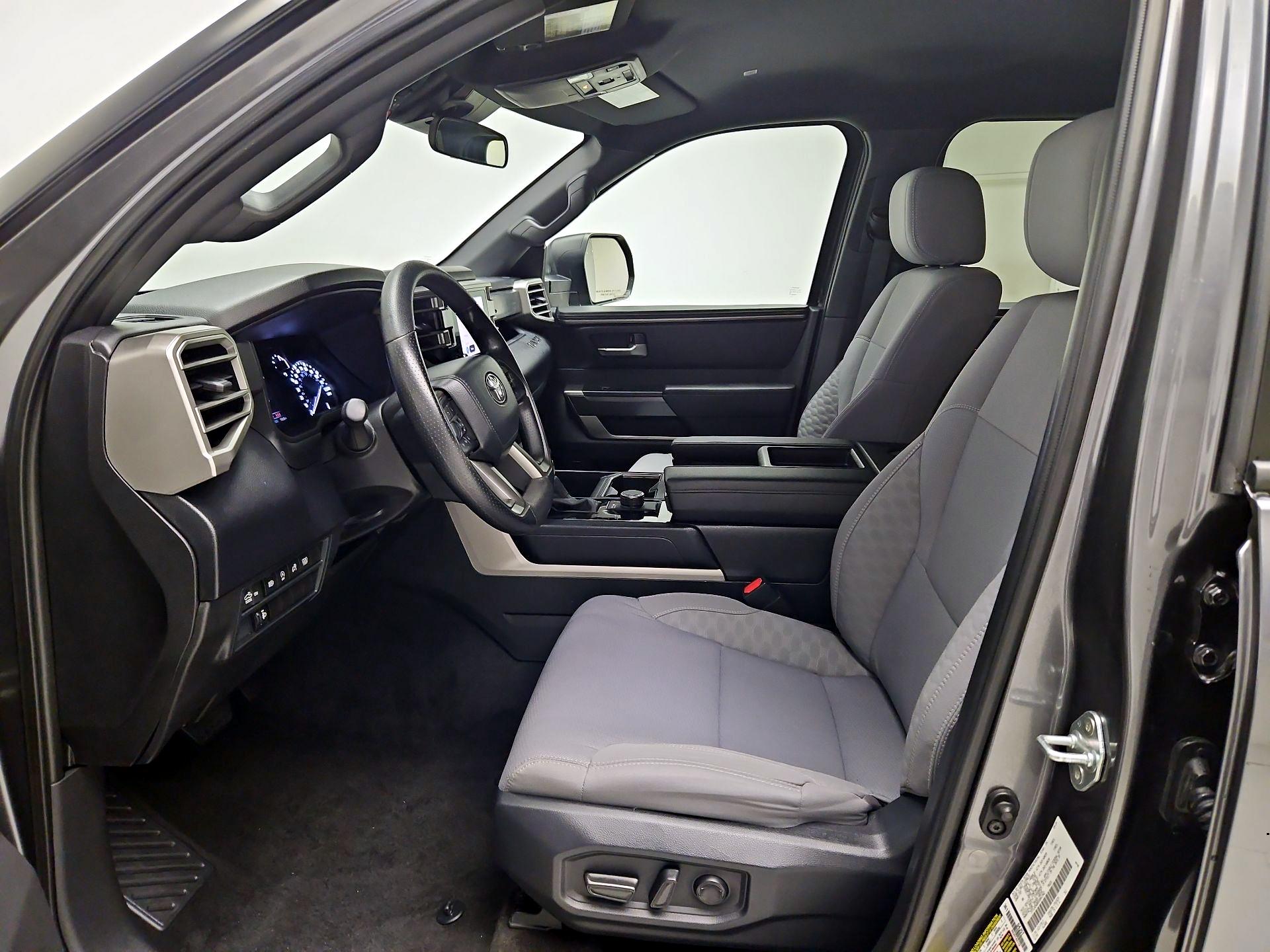 Thumbnail: 2025 Toyota Tundra - 11