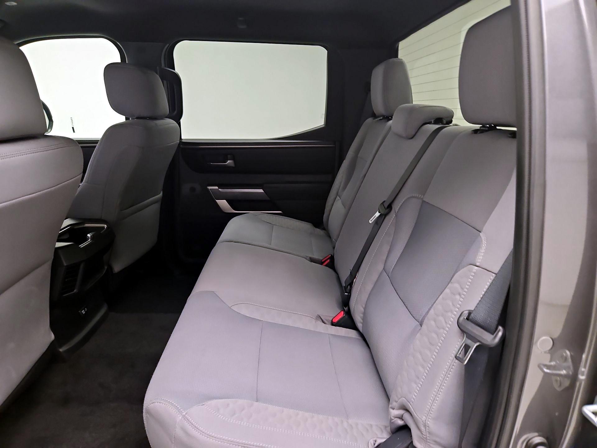 Thumbnail: 2025 Toyota Tundra - 19