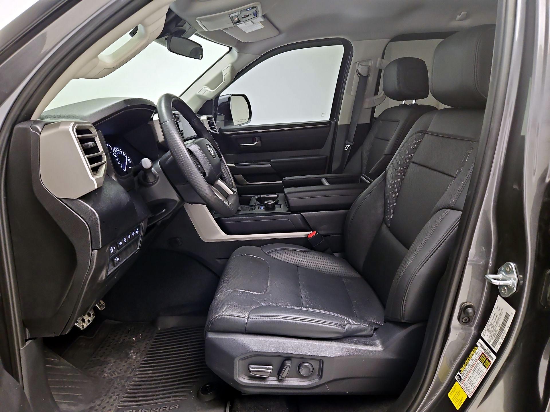 Thumbnail: 2024 Toyota Tundra - 11