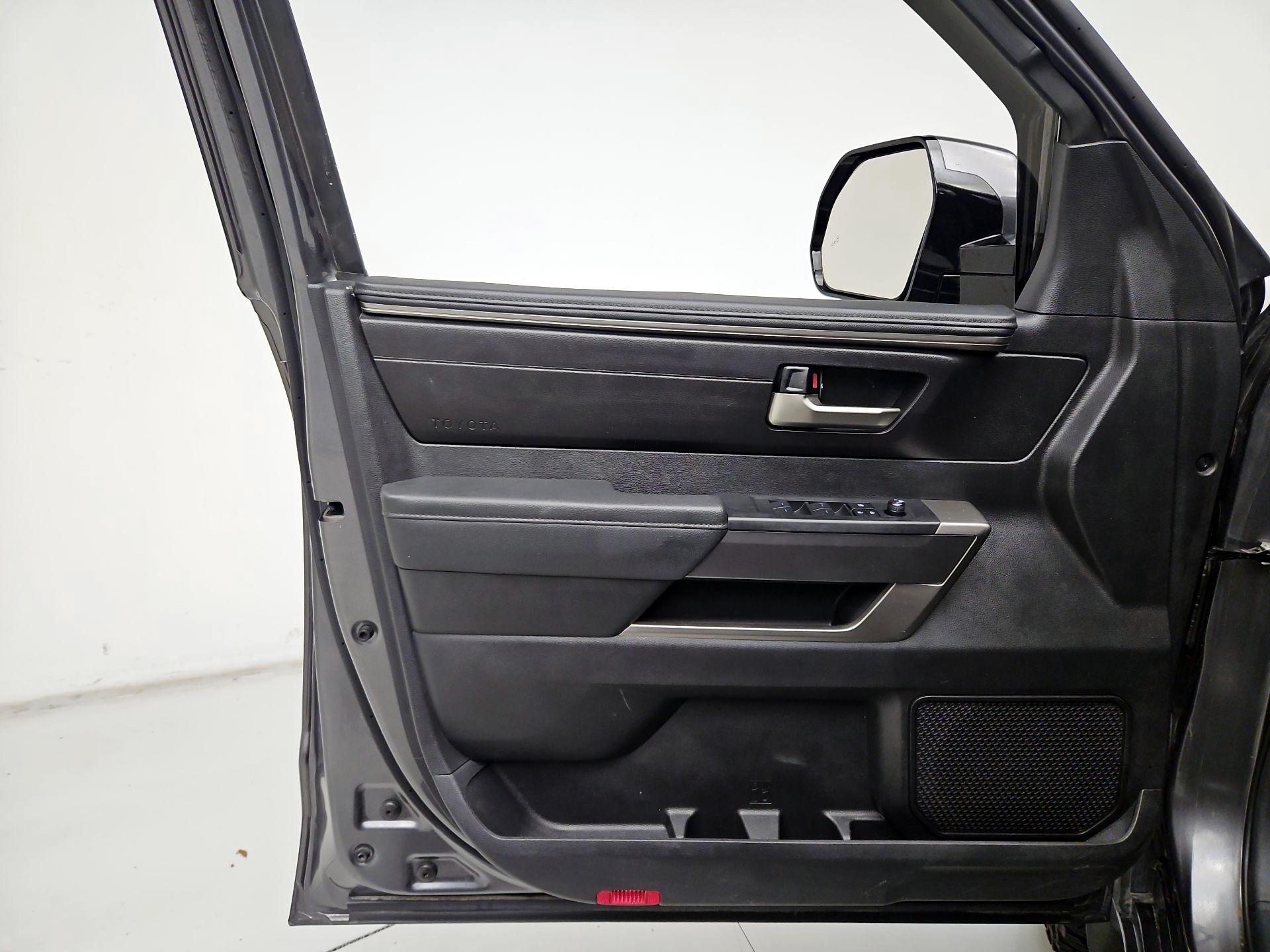 Thumbnail: 2024 Toyota Tundra - 12