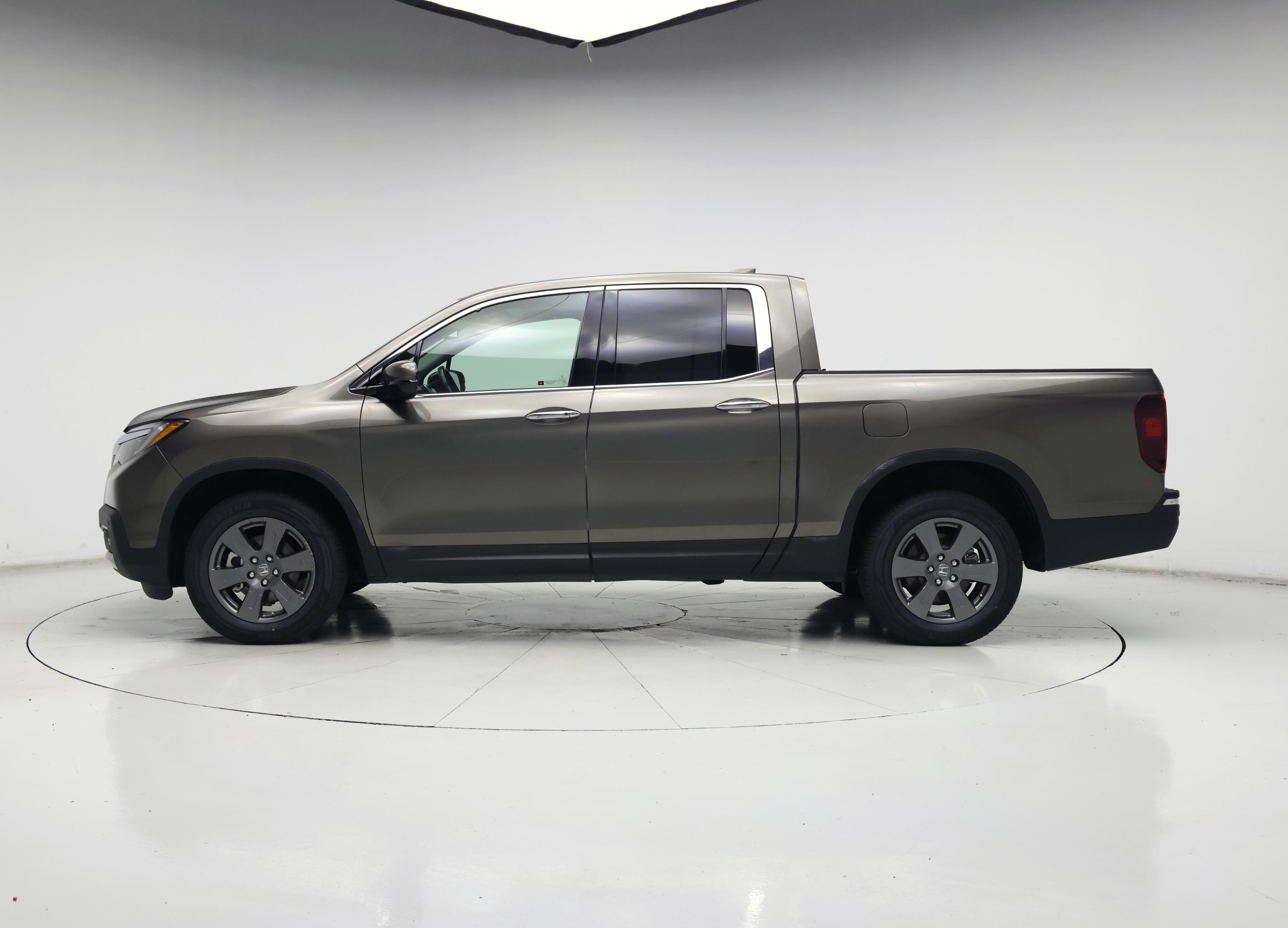 Thumbnail: 2020 Honda Ridgeline - 3