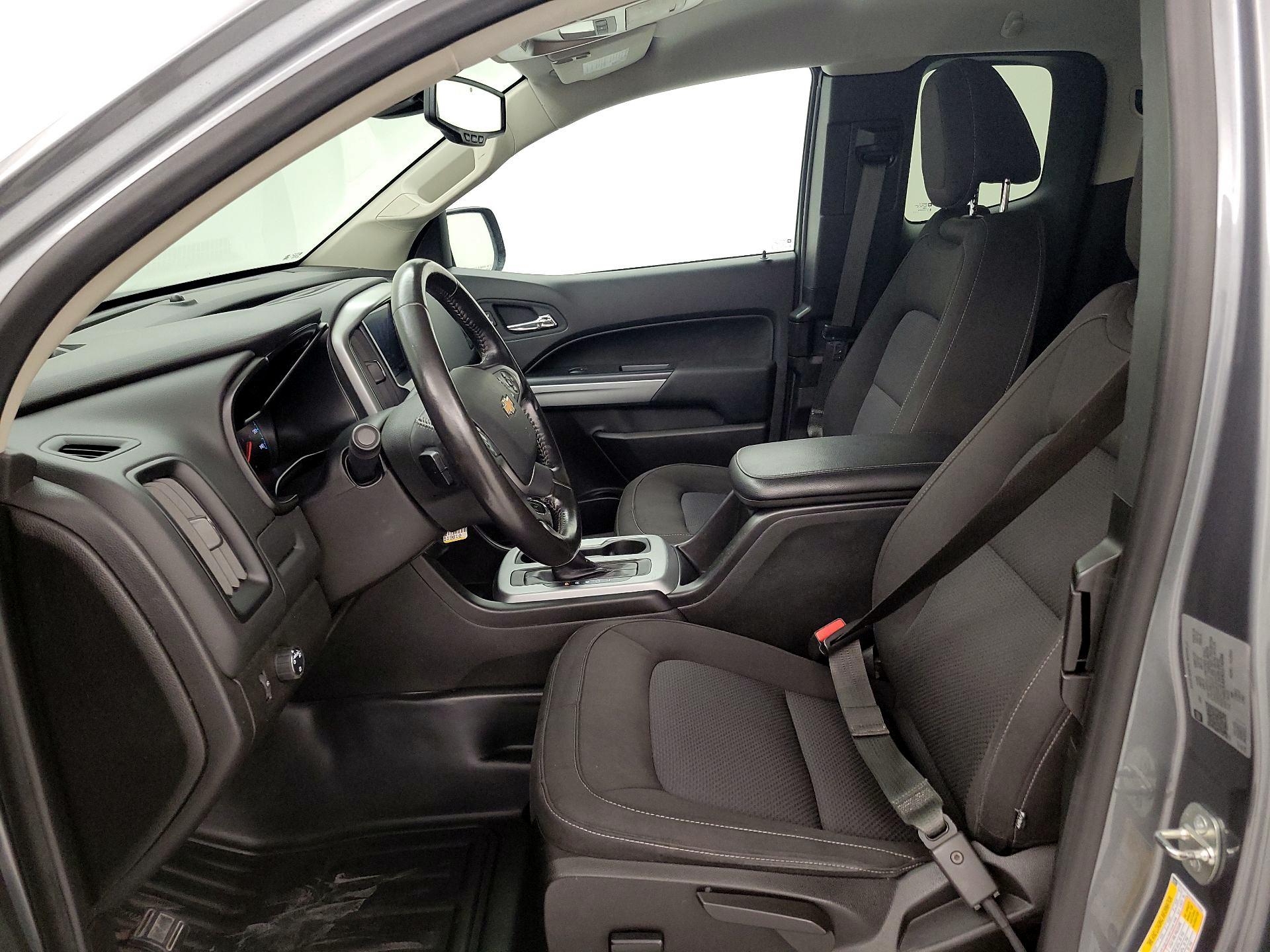 Thumbnail: 2022 Chevrolet Colorado - 11