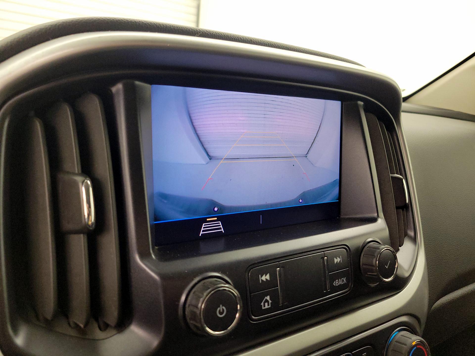 Thumbnail: 2022 Chevrolet Colorado - 14