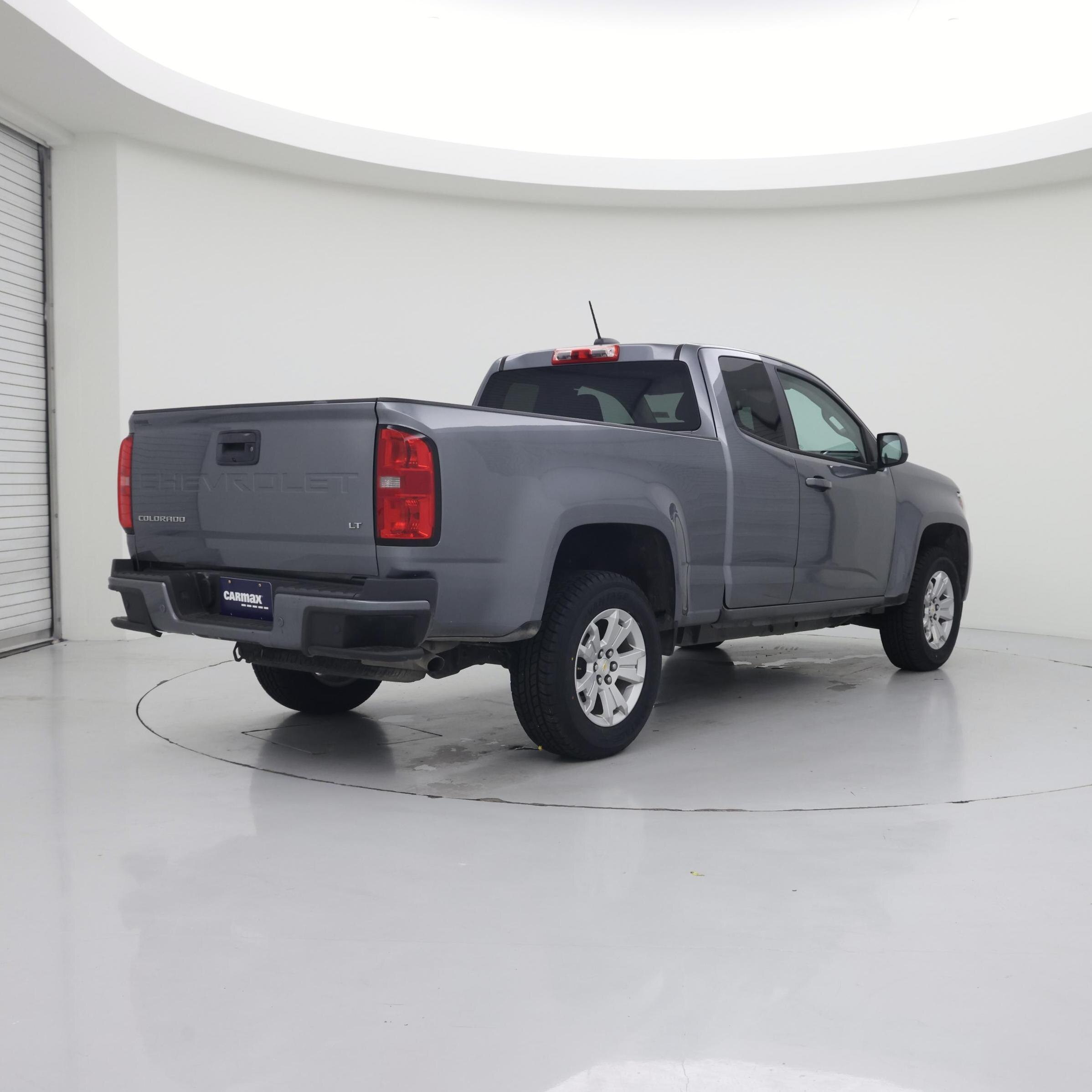 Thumbnail: 2022 Chevrolet Colorado - 8