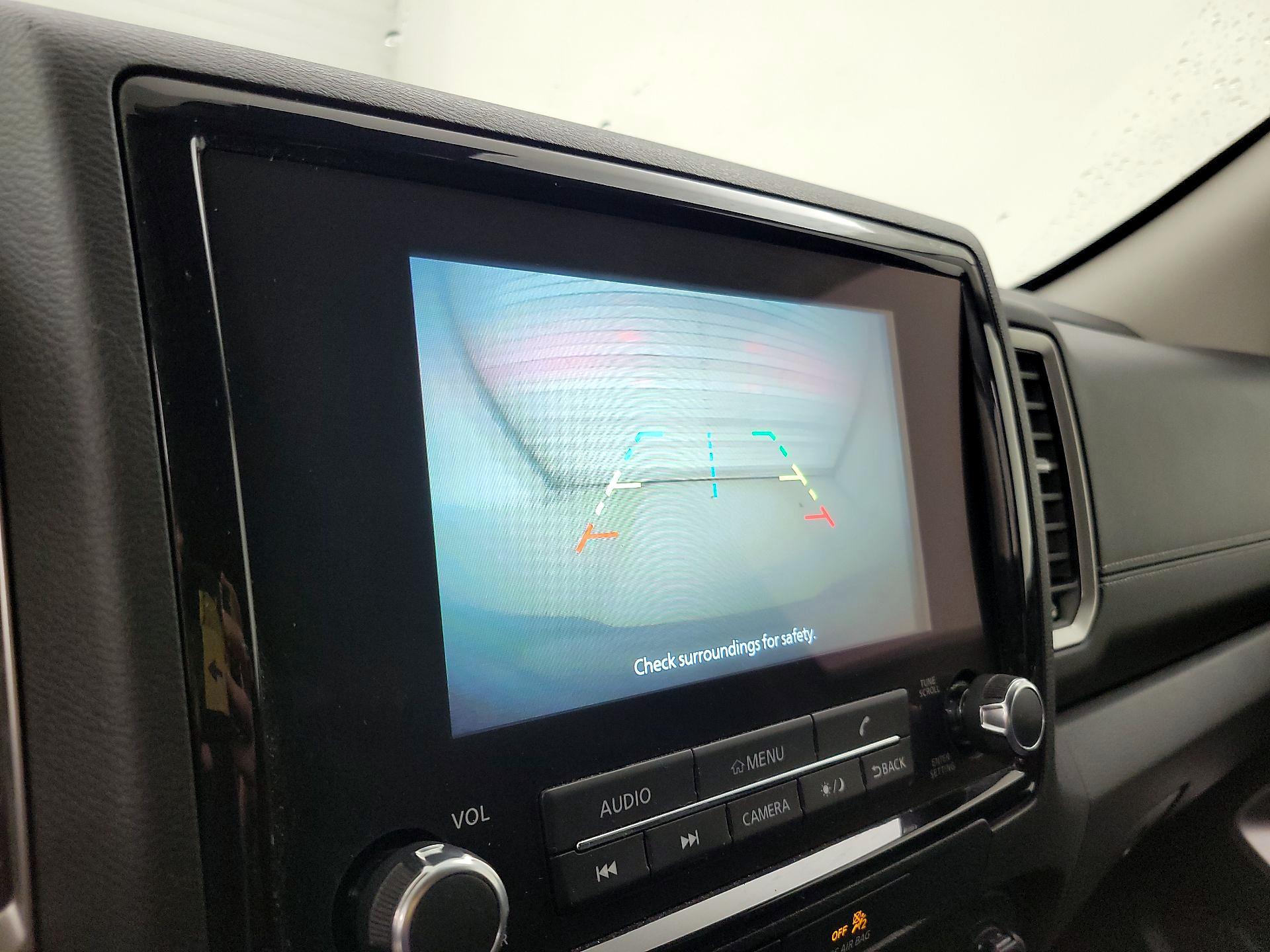 Thumbnail: 2022 Nissan Frontier - 14