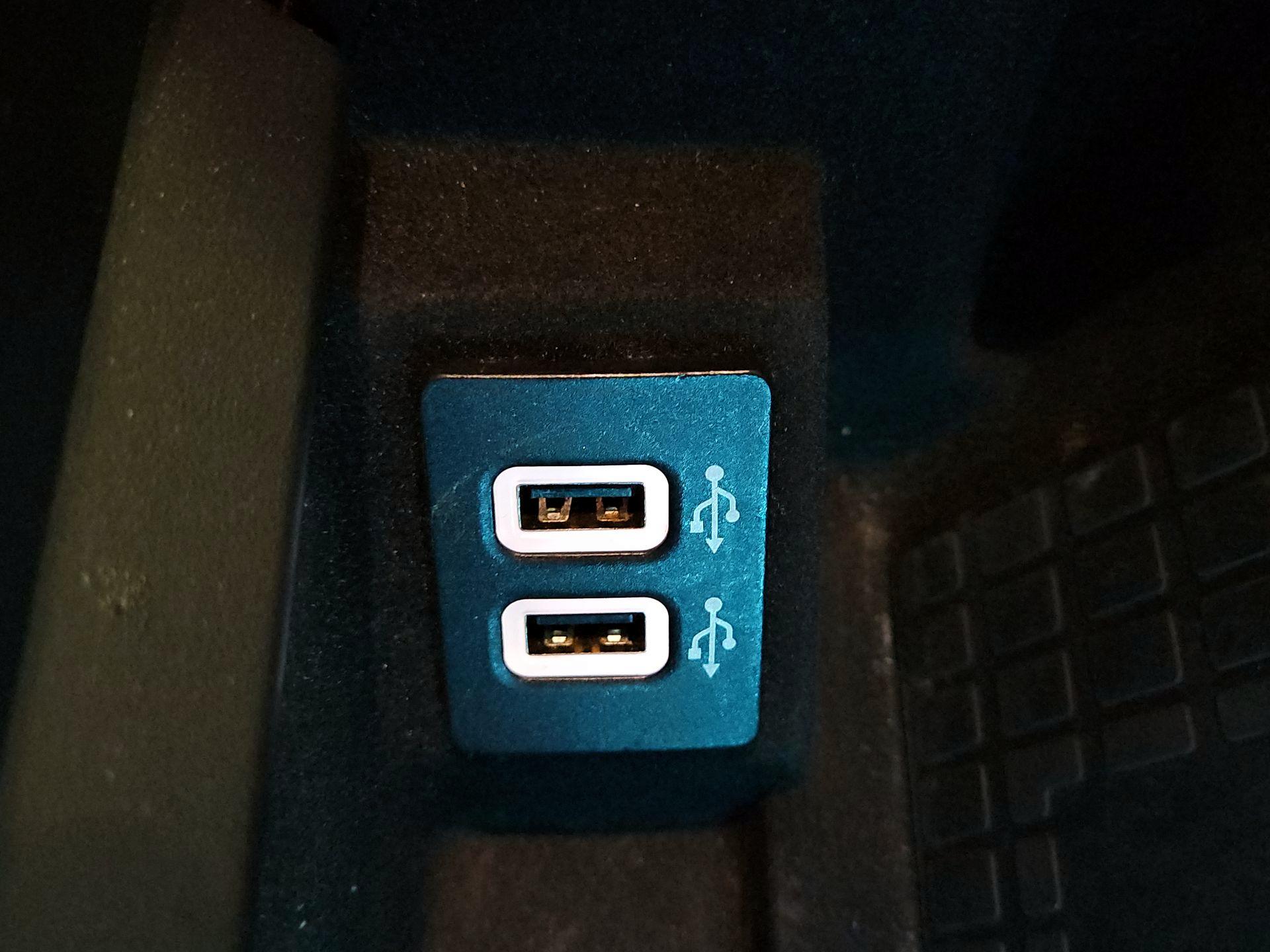 Thumbnail: 2019 Lincoln Navigator - 19