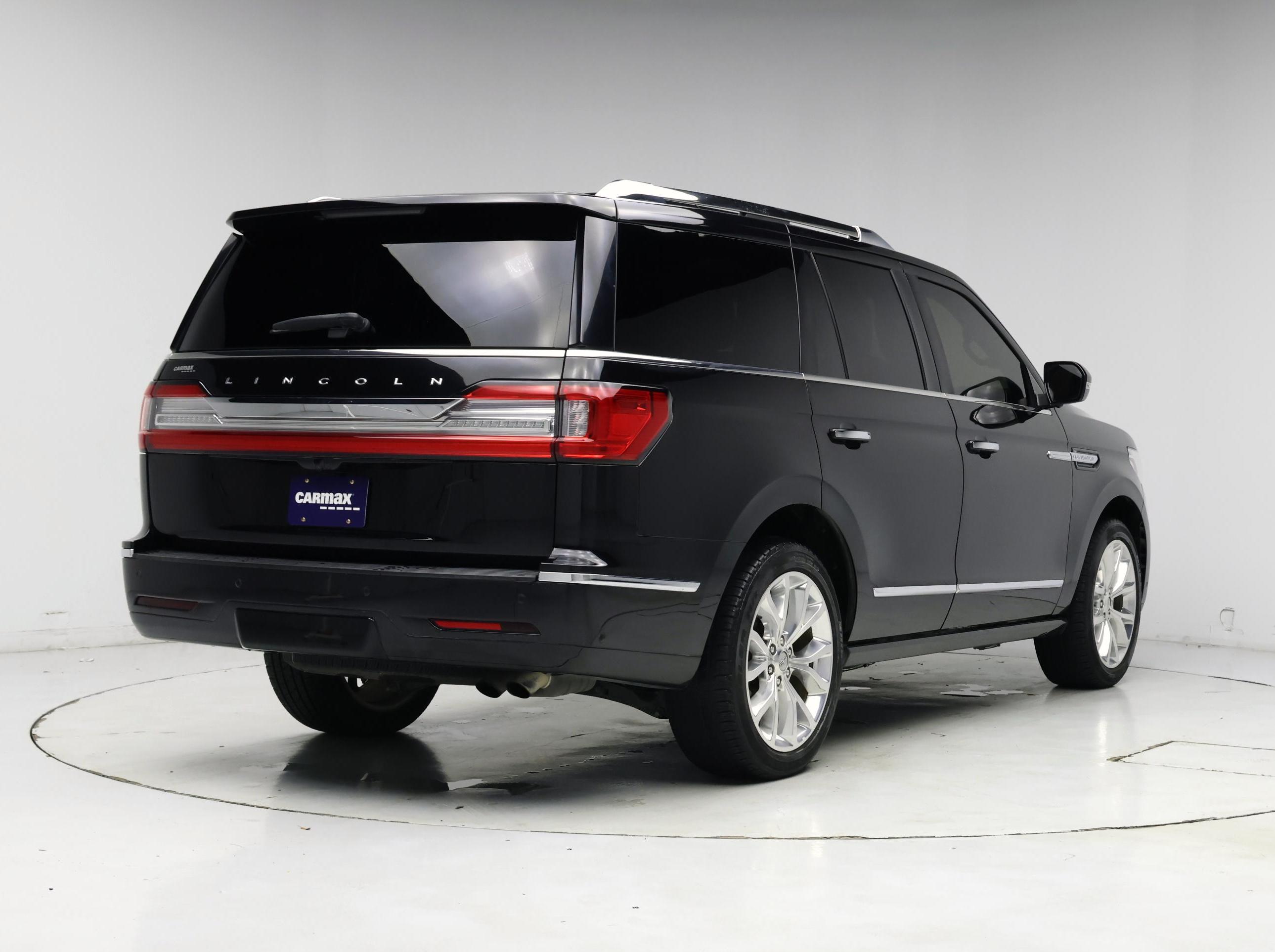 Thumbnail: 2019 Lincoln Navigator - 8