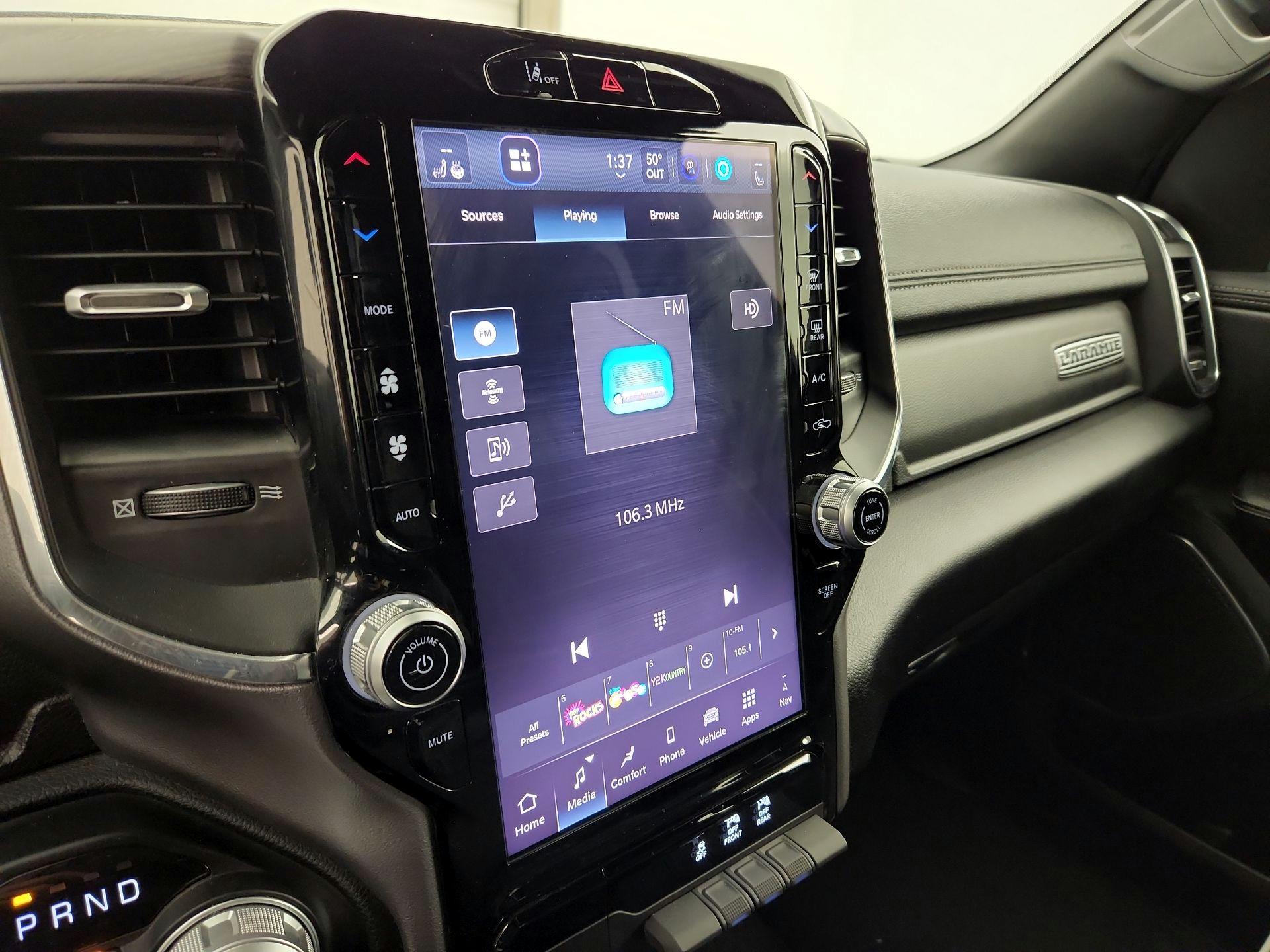 Thumbnail: 2025 RAM 1500 - 15