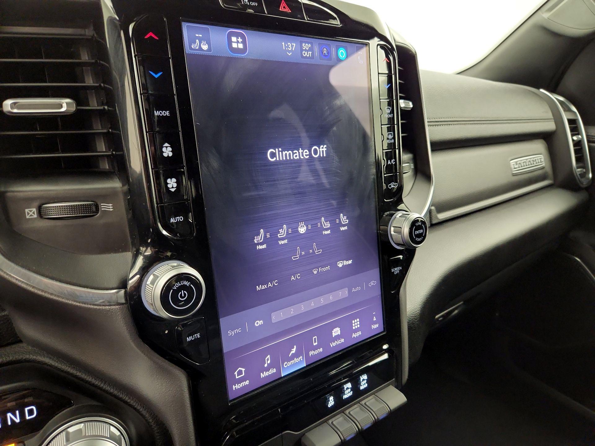 Thumbnail: 2025 RAM 1500 - 16