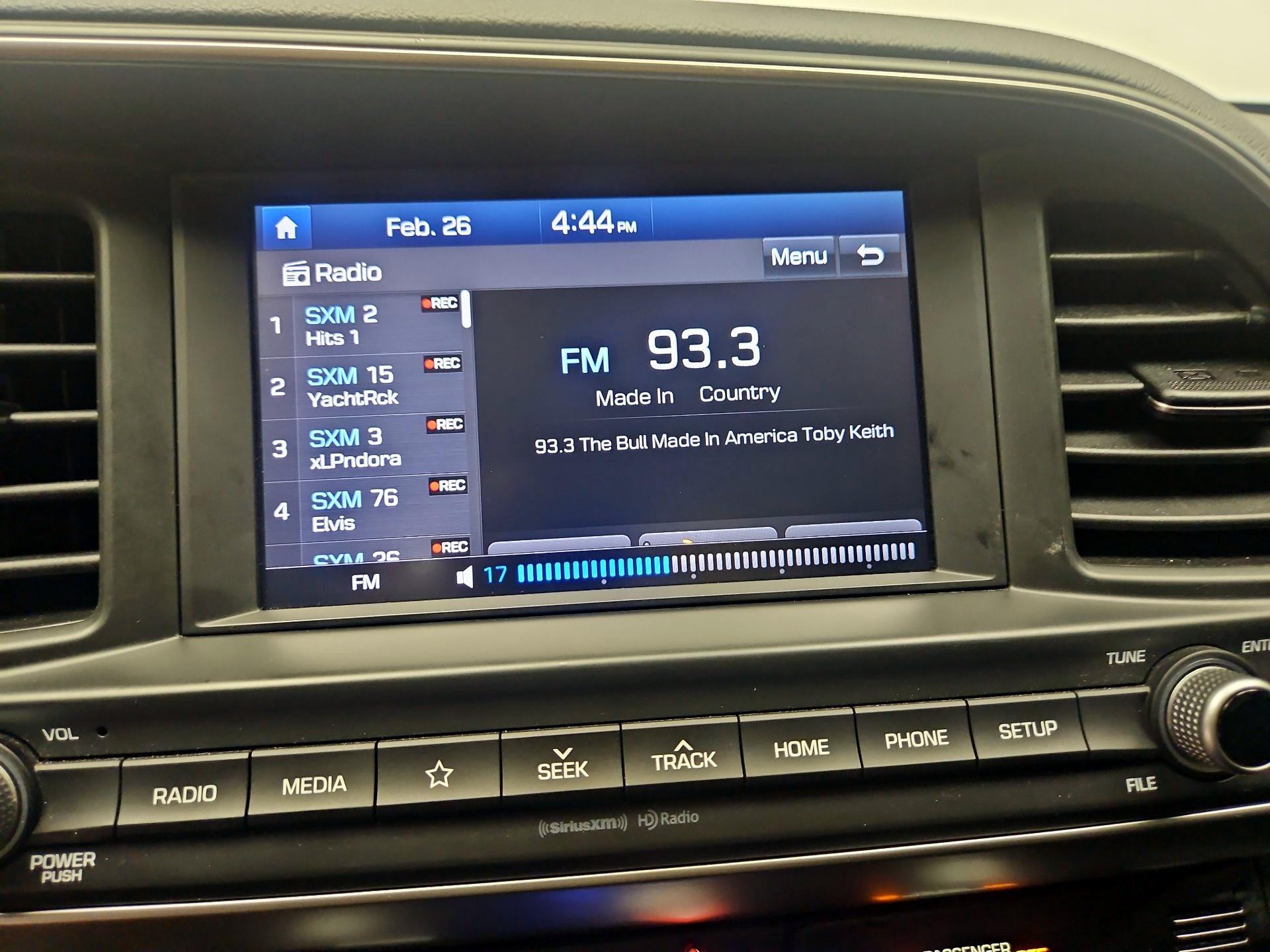 Thumbnail: 2020 Hyundai Elantra - 14