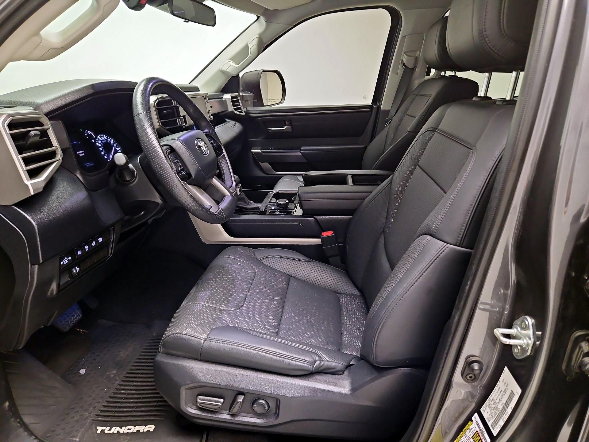 Thumbnail: 2024 Toyota Tundra - 11