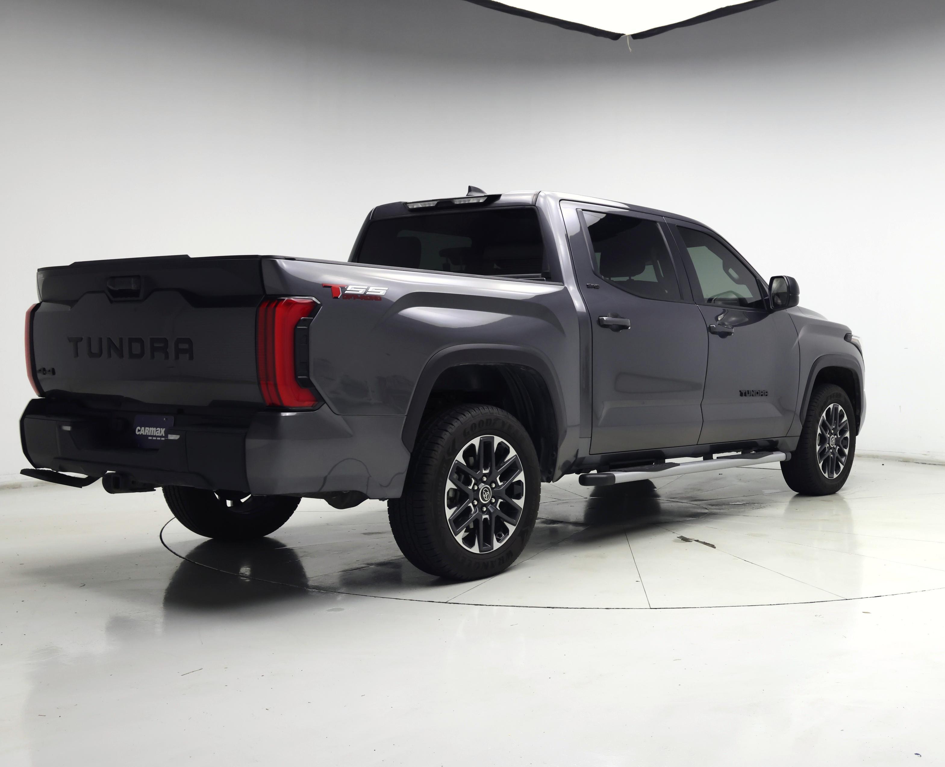 Thumbnail: 2024 Toyota Tundra - 8