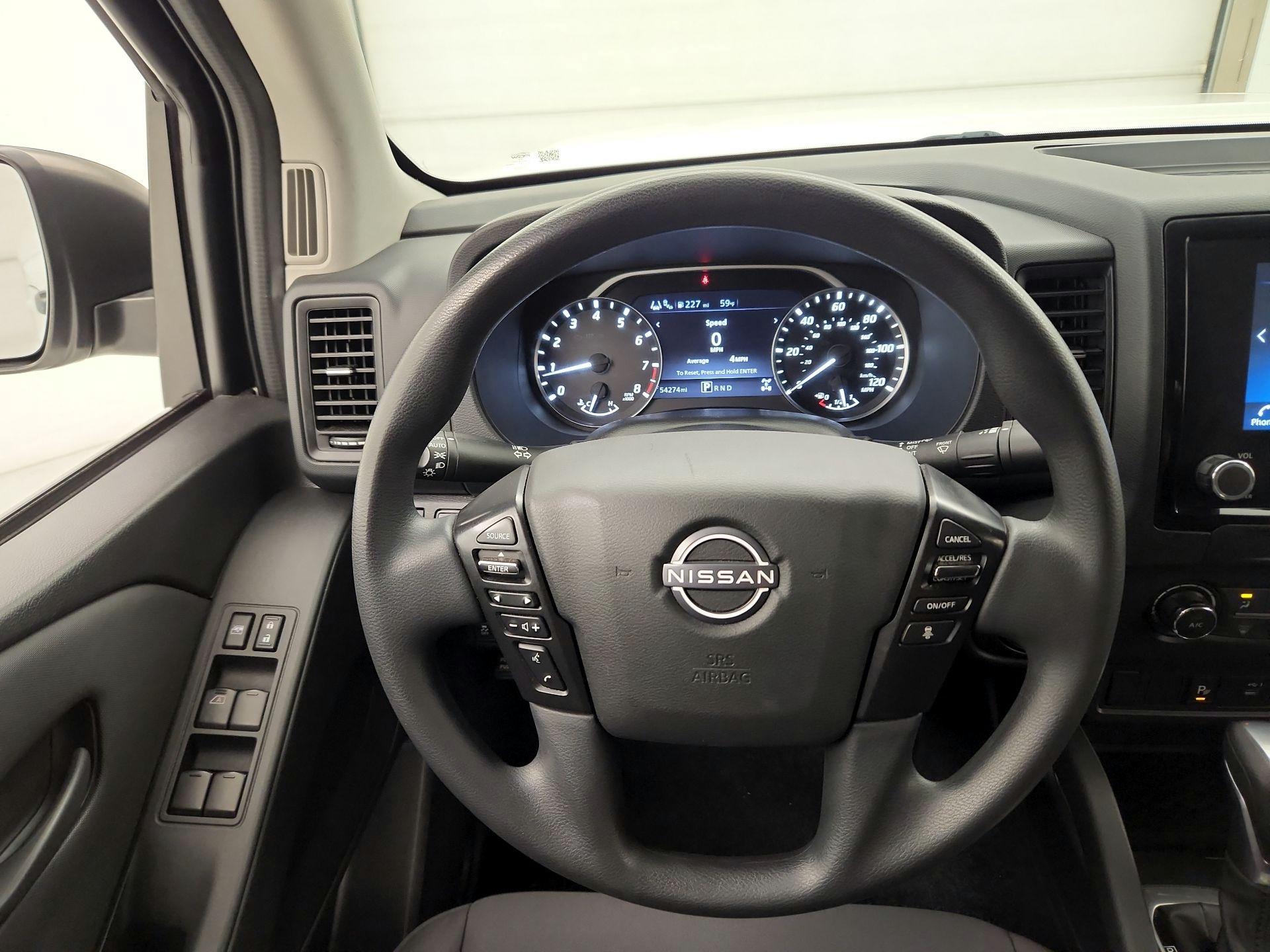 Thumbnail: 2022 Nissan Frontier - 10