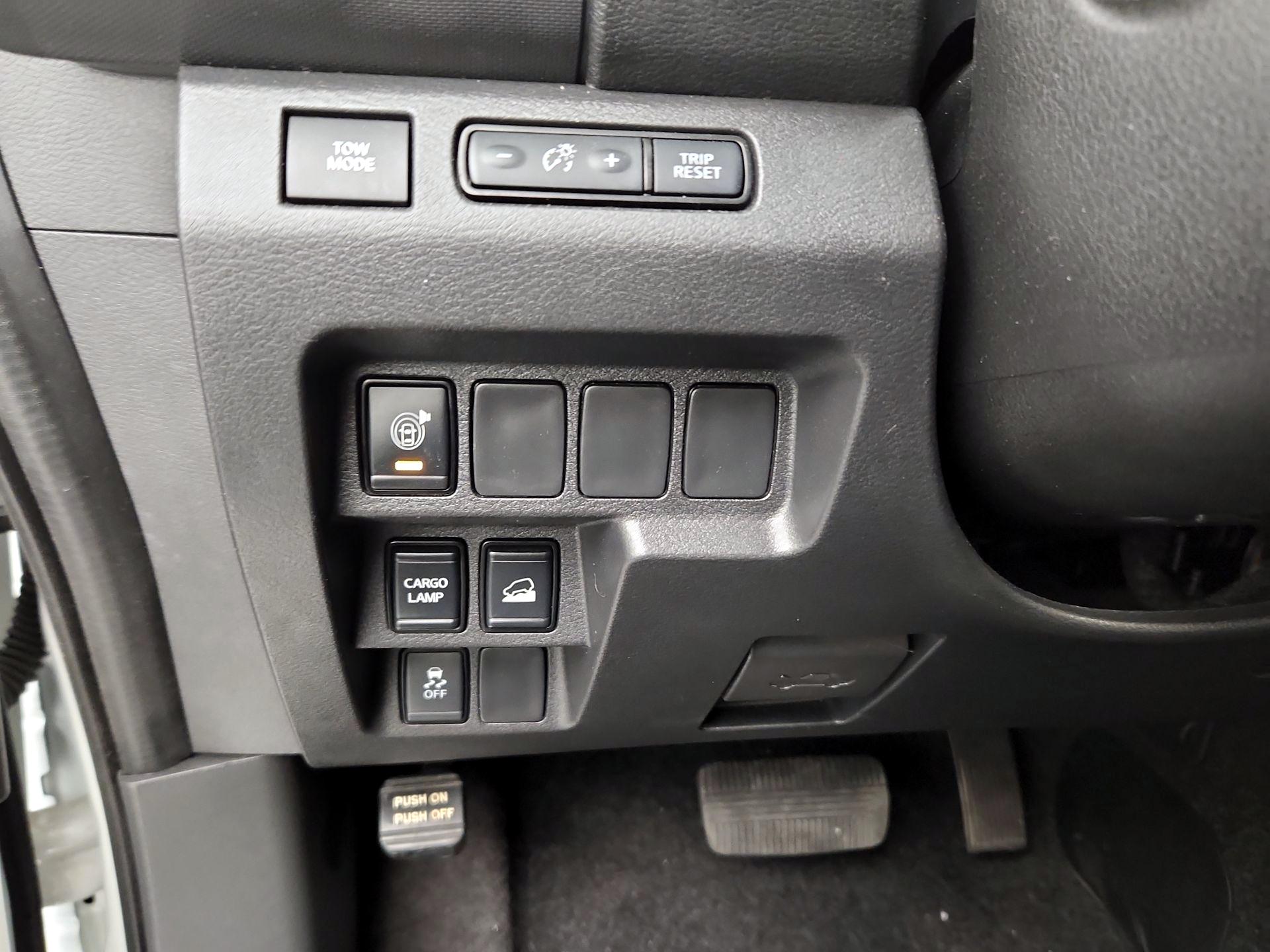 Thumbnail: 2022 Nissan Frontier - 13