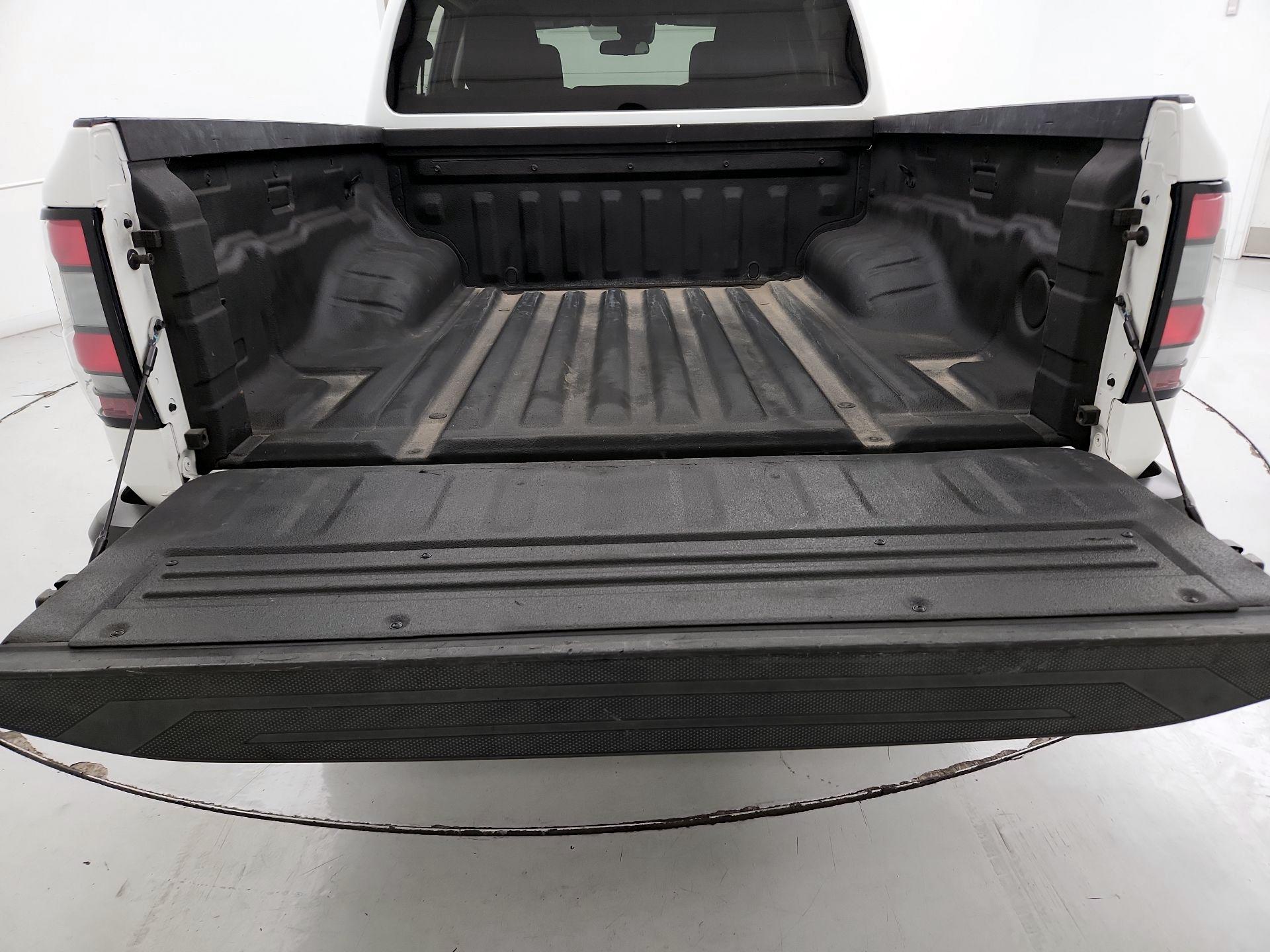 Thumbnail: 2022 Nissan Frontier - 20