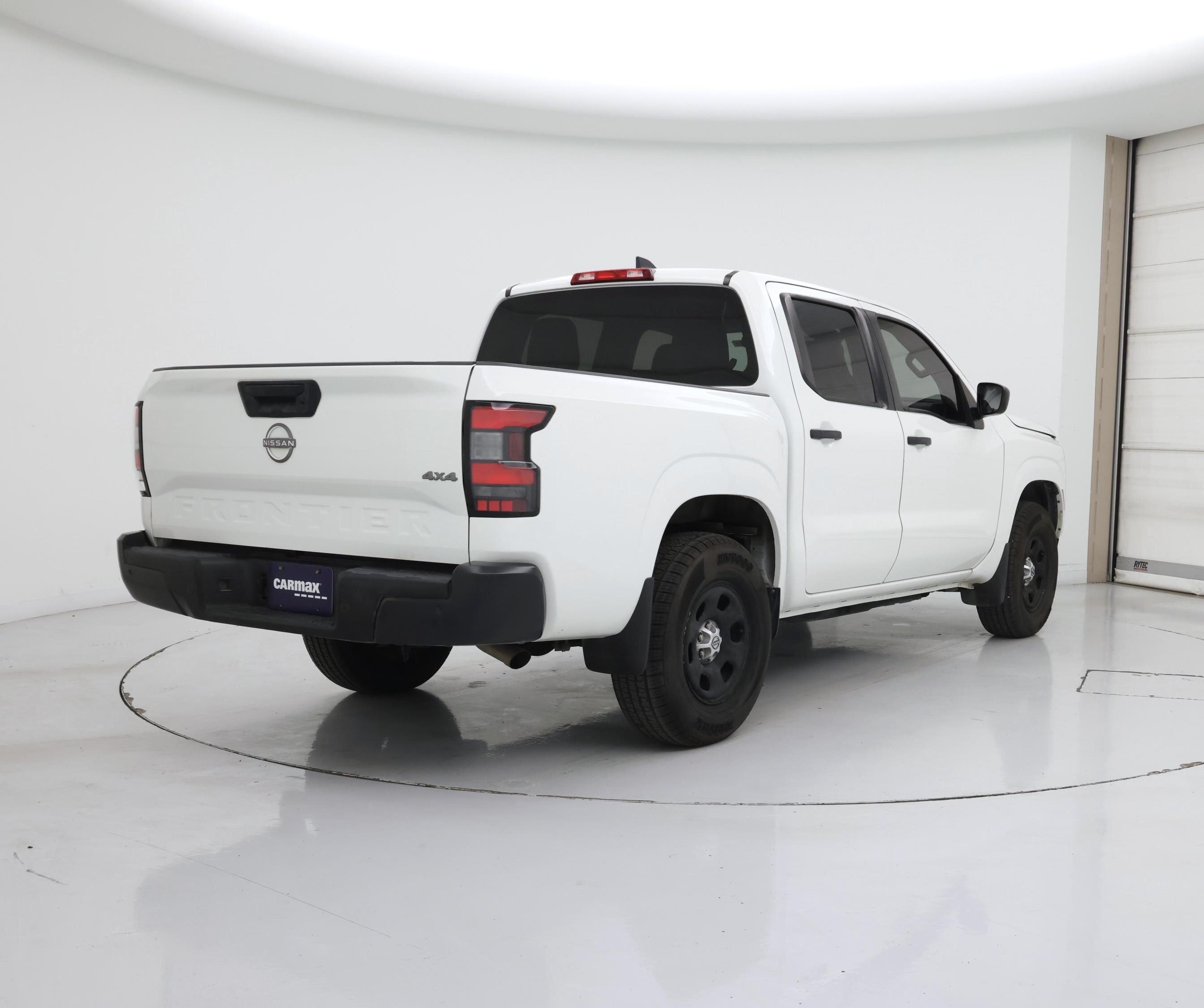 Thumbnail: 2022 Nissan Frontier - 8