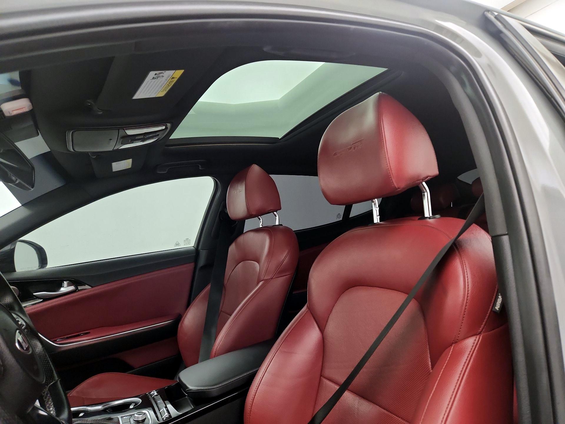 Thumbnail: 2021 Kia Stinger - 19