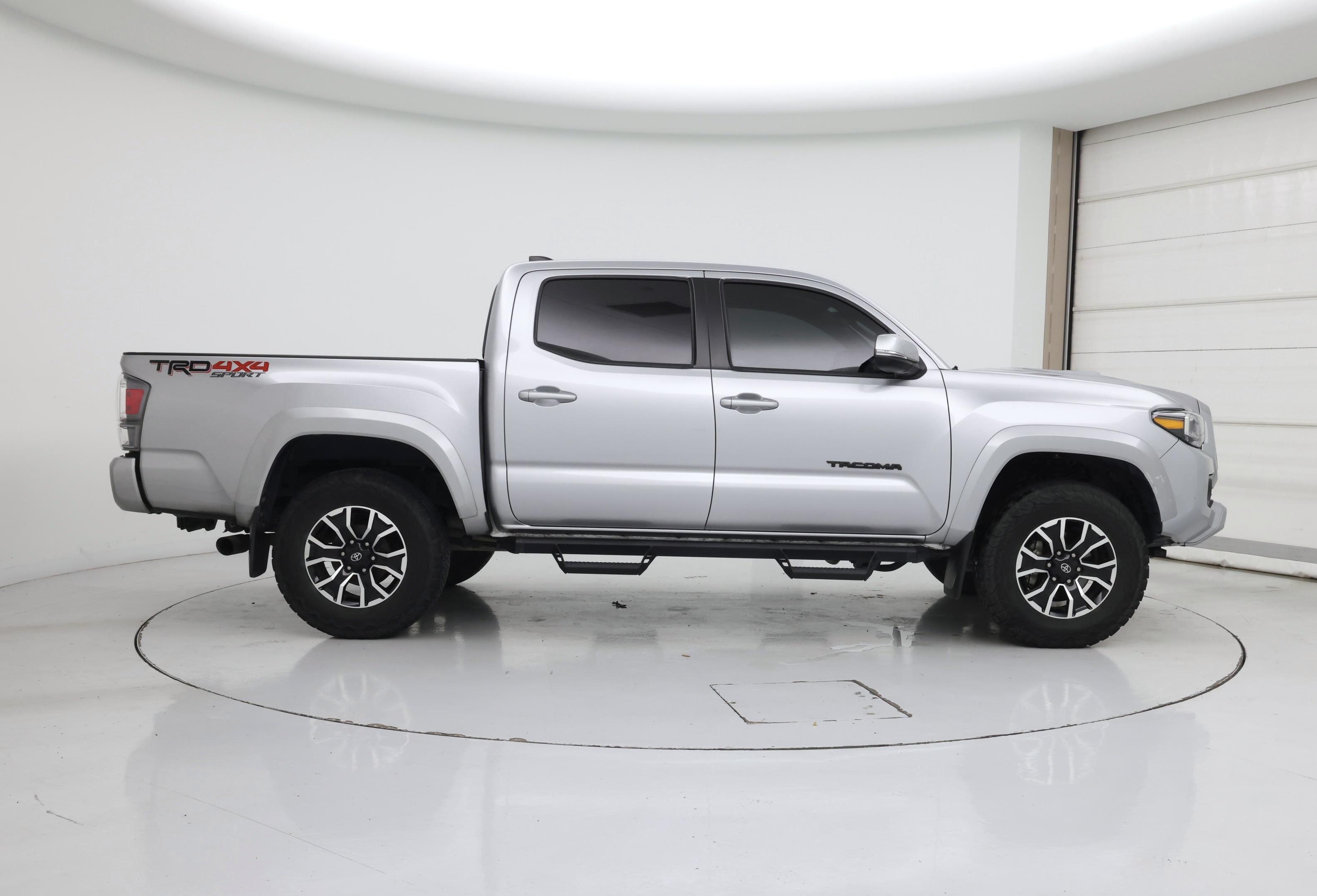 Thumbnail: 2023 Toyota Tacoma - 7