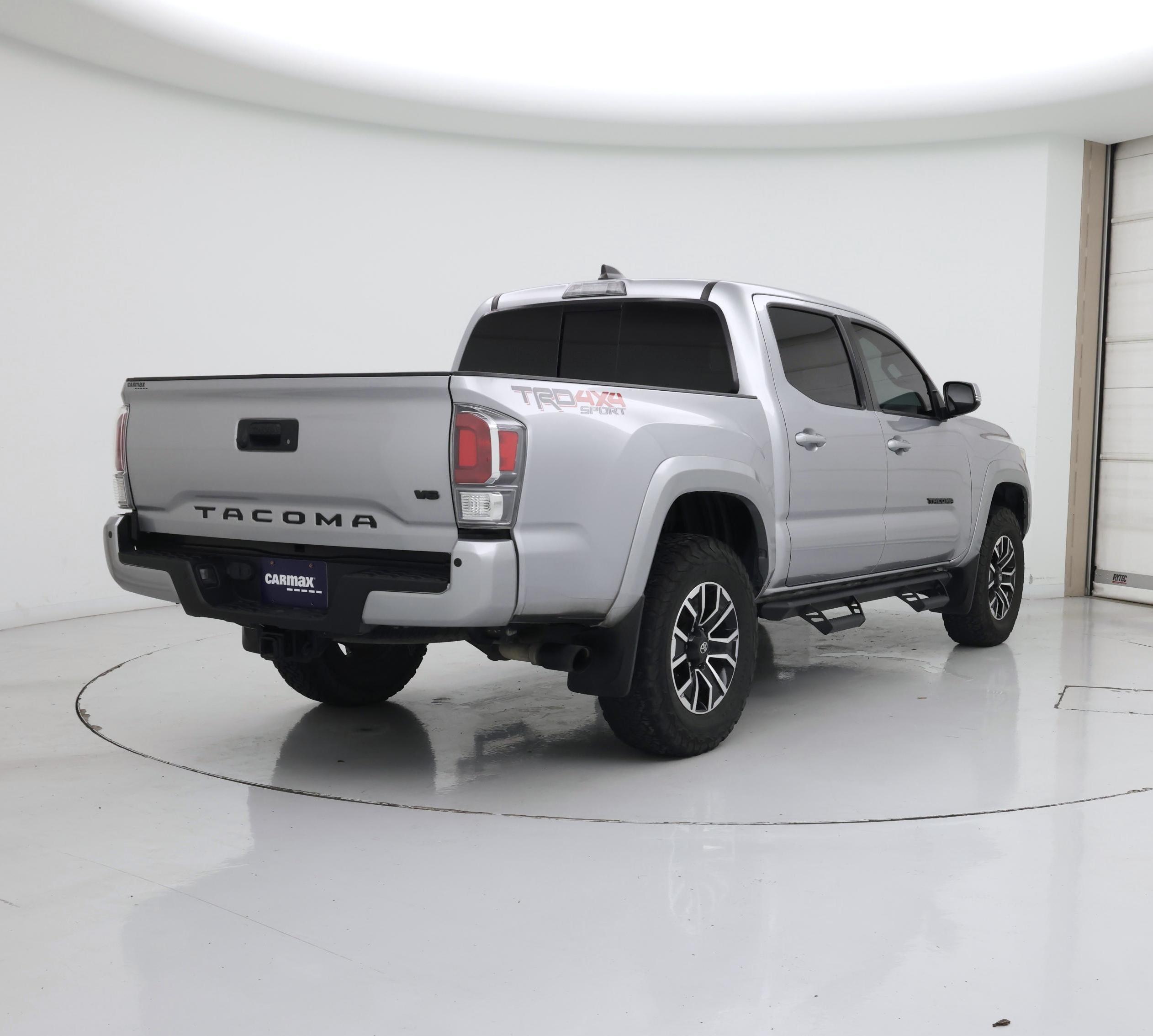 Thumbnail: 2023 Toyota Tacoma - 8