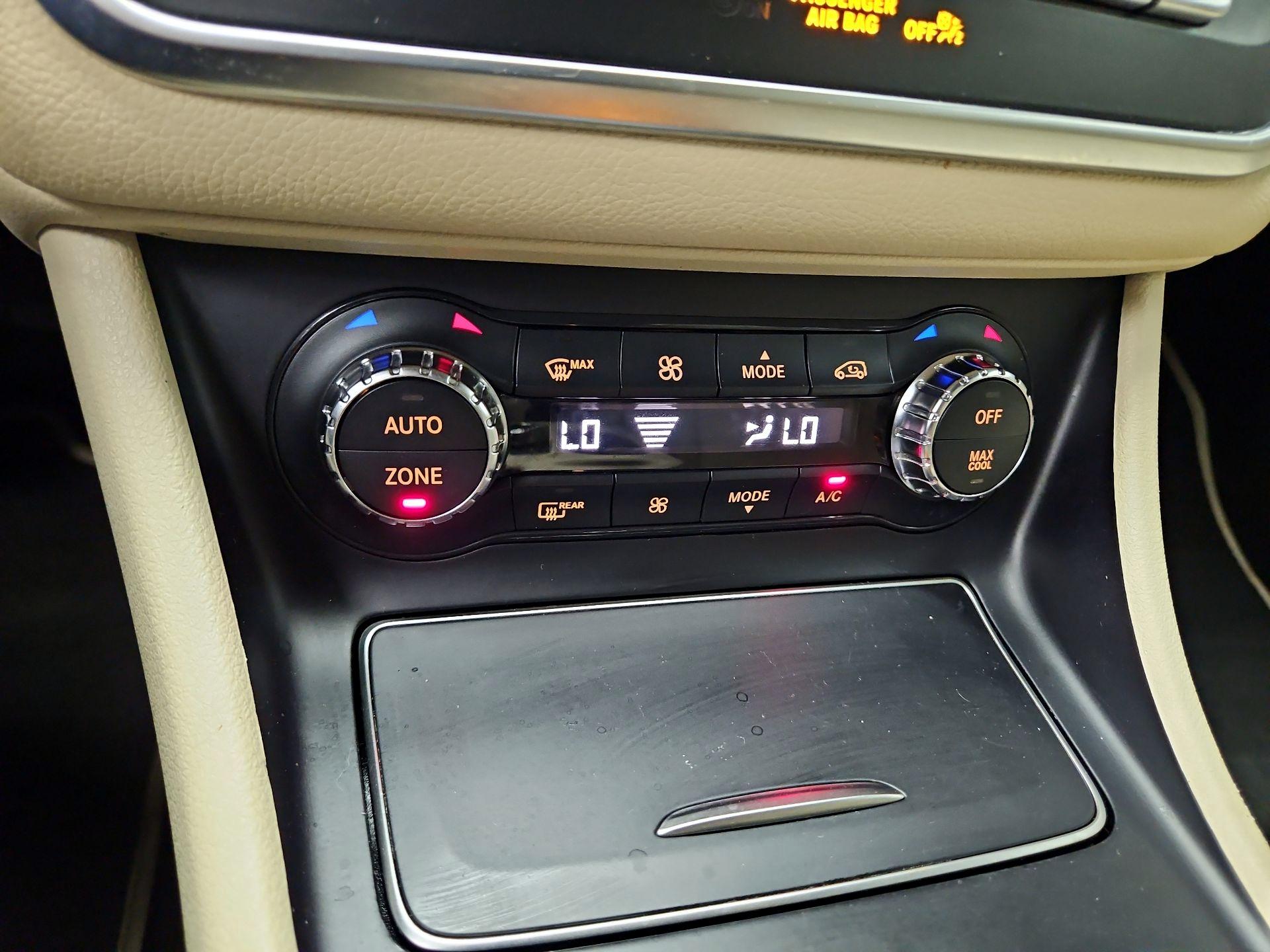 Thumbnail: 2018 Mercedes-Benz CLA - 16