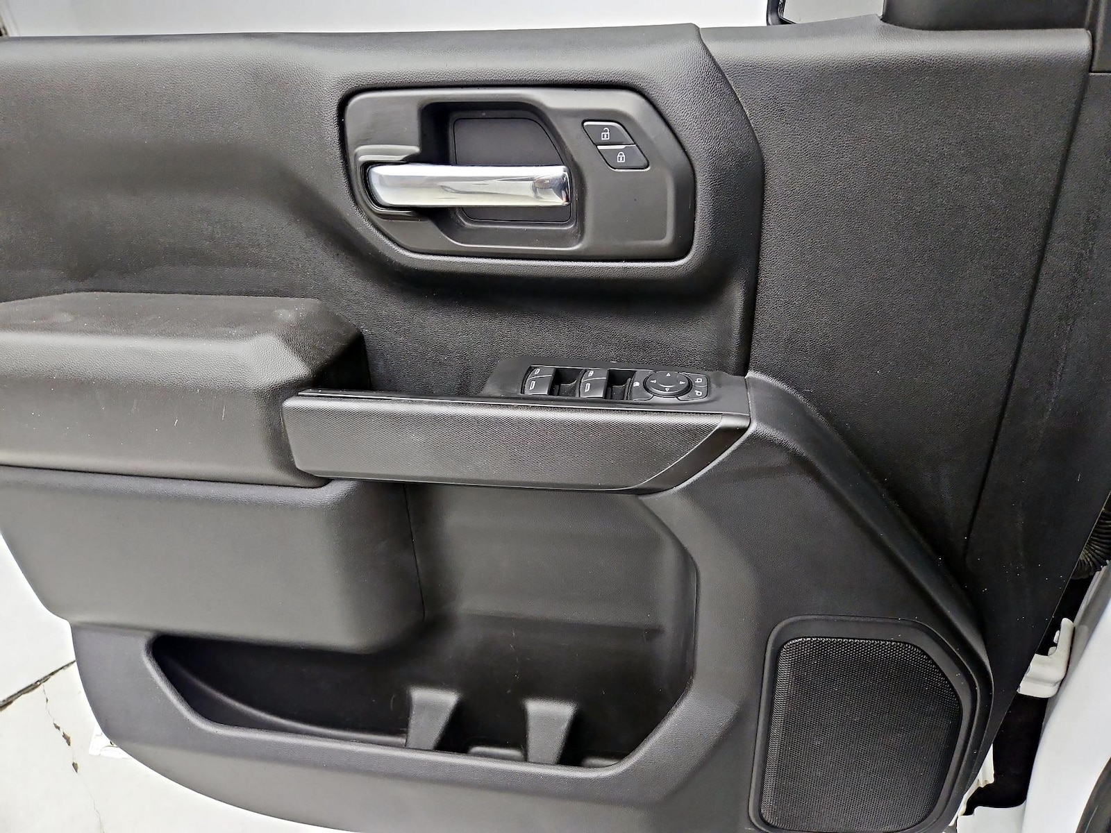 2024 Chevrolet Silverado 1500 Custom - Photo 13