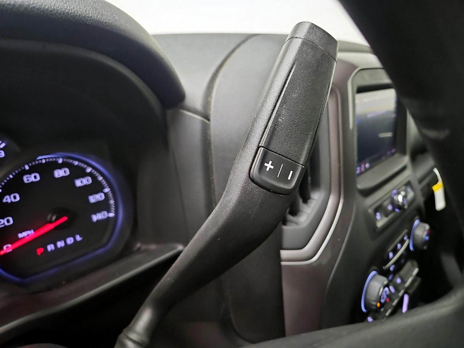 2024 Chevrolet Silverado 1500 Custom - Photo 19