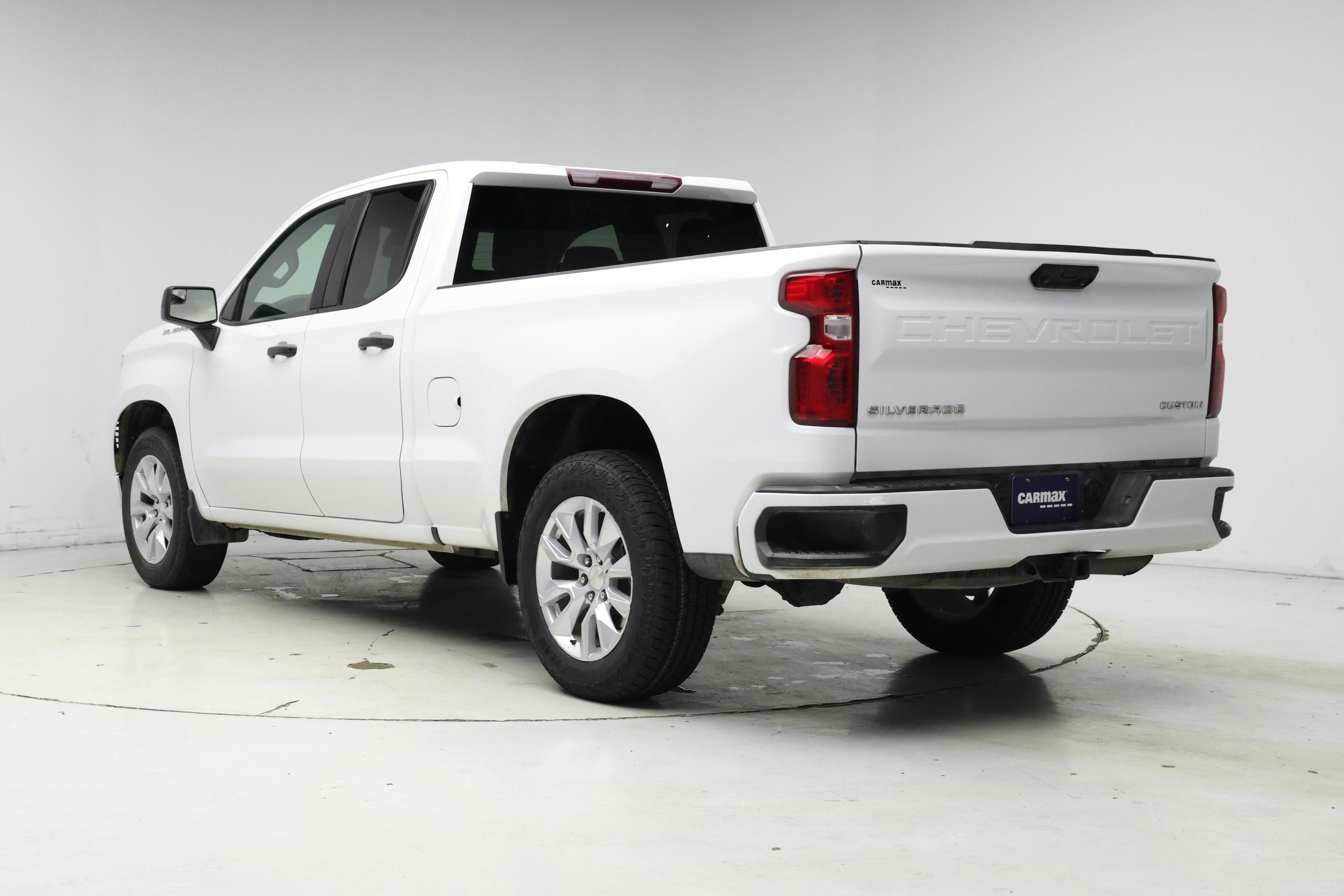 Thumbnail: 2024 Chevrolet Silverado 1500 - 2