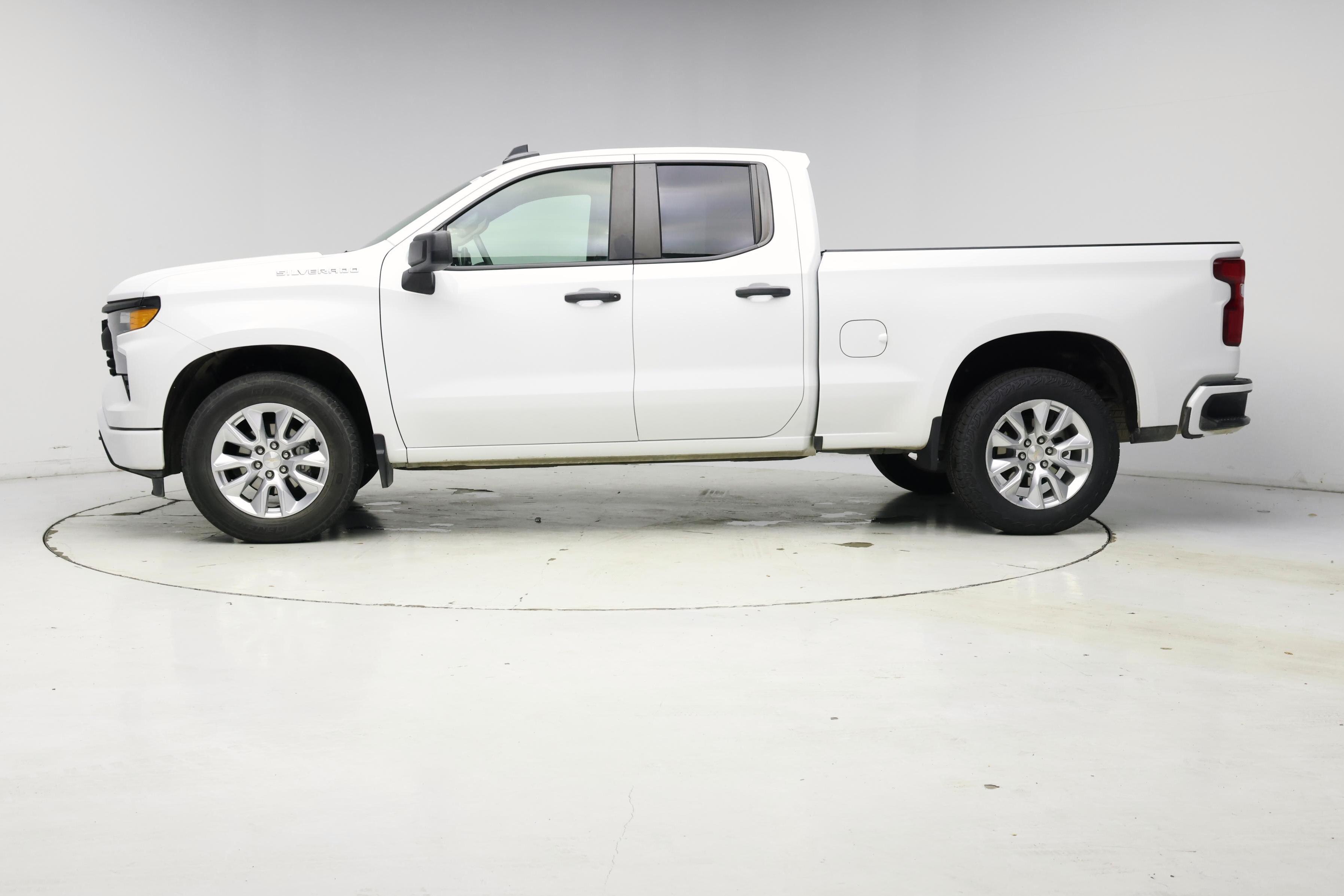 Thumbnail: 2024 Chevrolet Silverado 1500 - 3