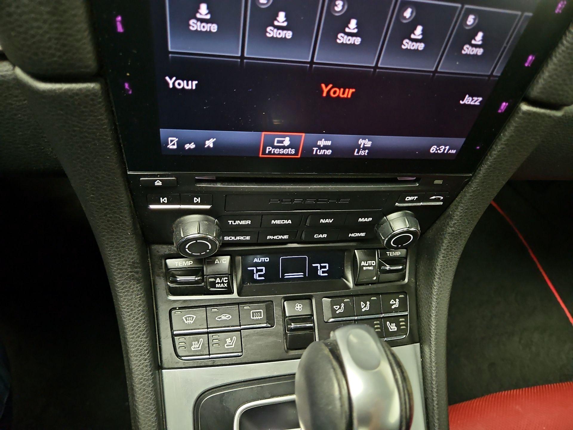 Thumbnail: 2017 Porsche 718 Boxster - 16