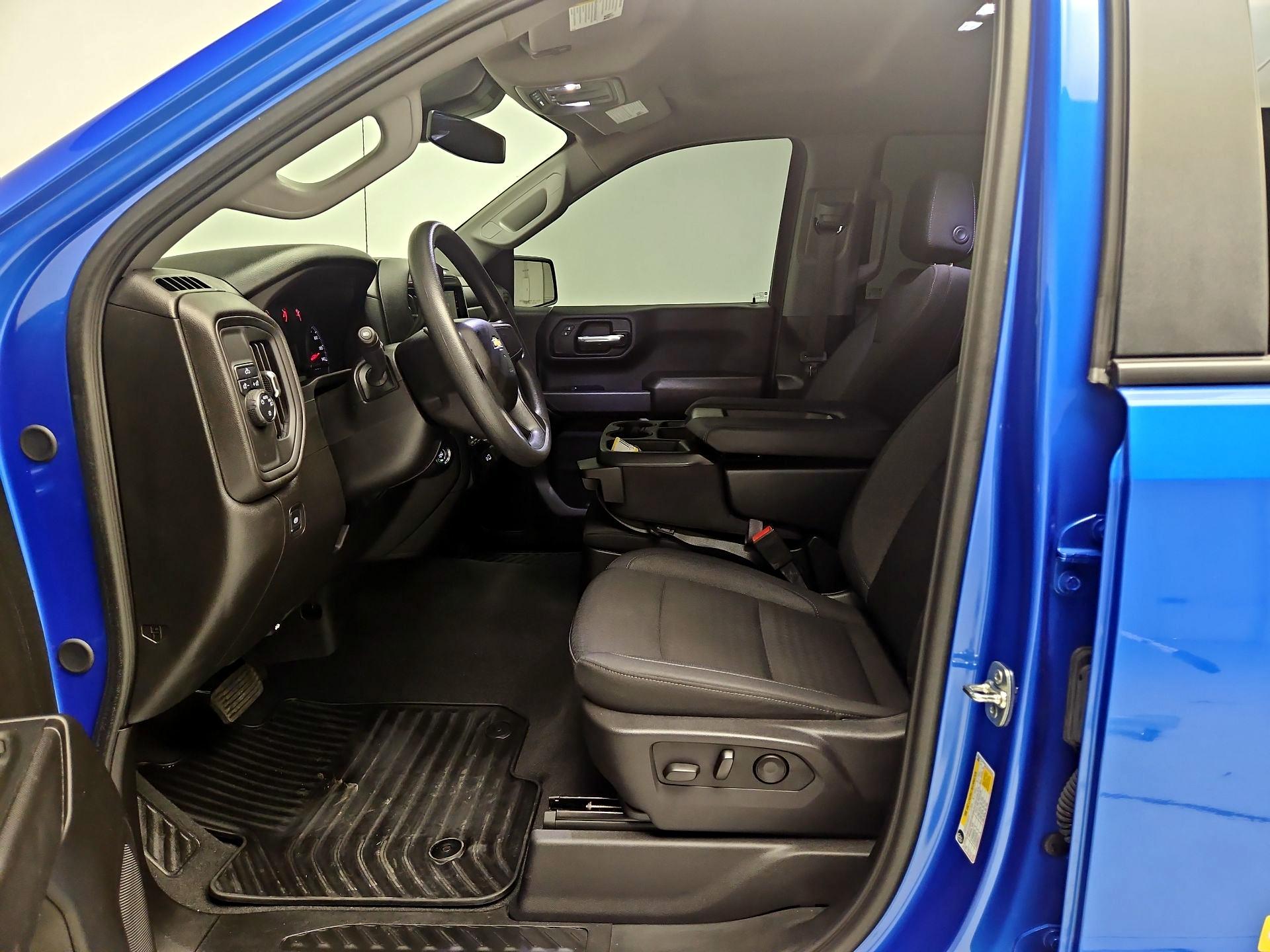 Thumbnail: 2025 Chevrolet Silverado 1500 - 11