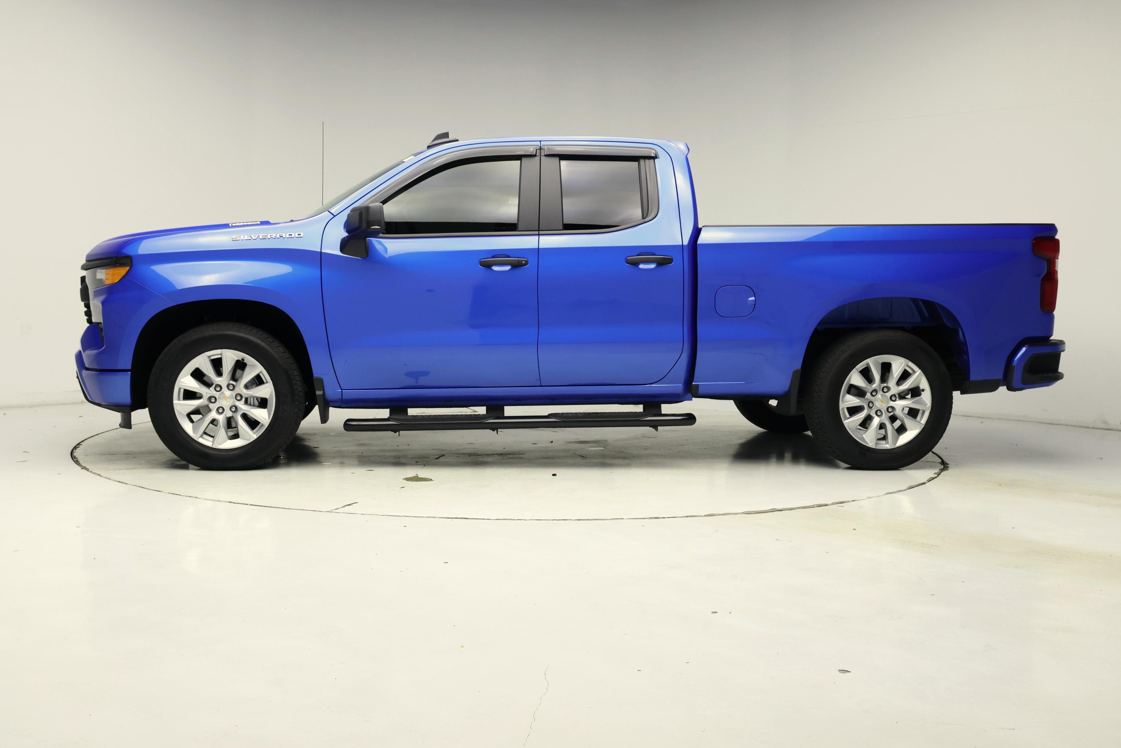 Thumbnail: 2025 Chevrolet Silverado 1500 - 3