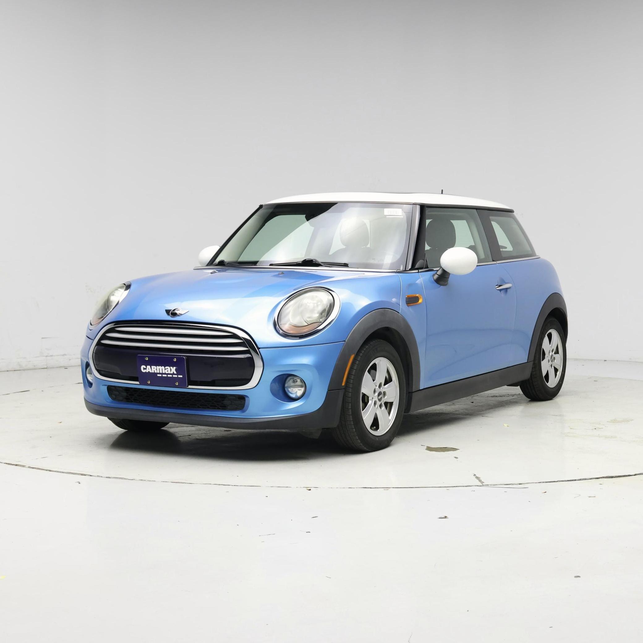 Thumbnail: 2015 MINI Cooper Hardtop - 4