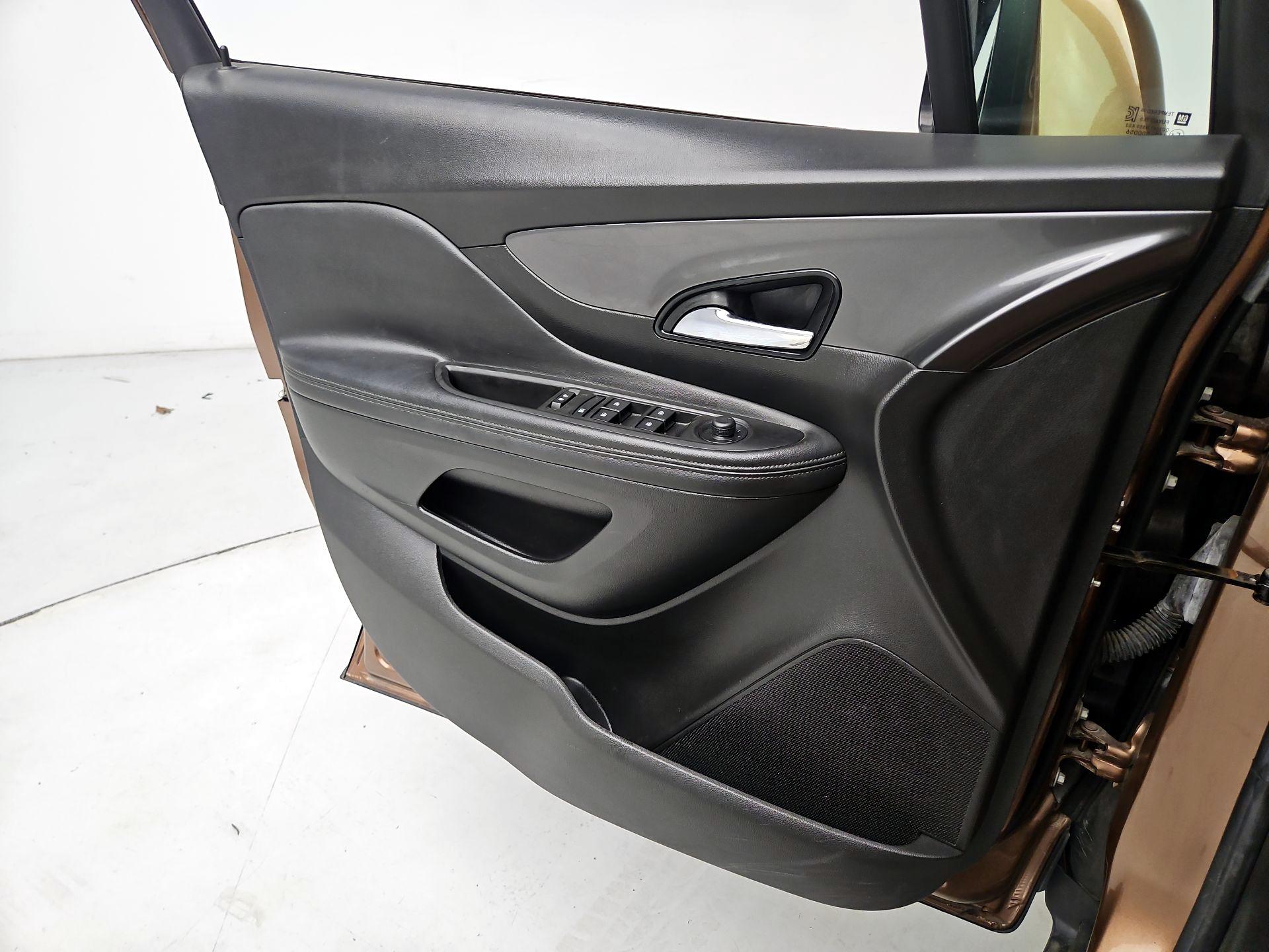 Thumbnail: 2017 Buick Encore - 12