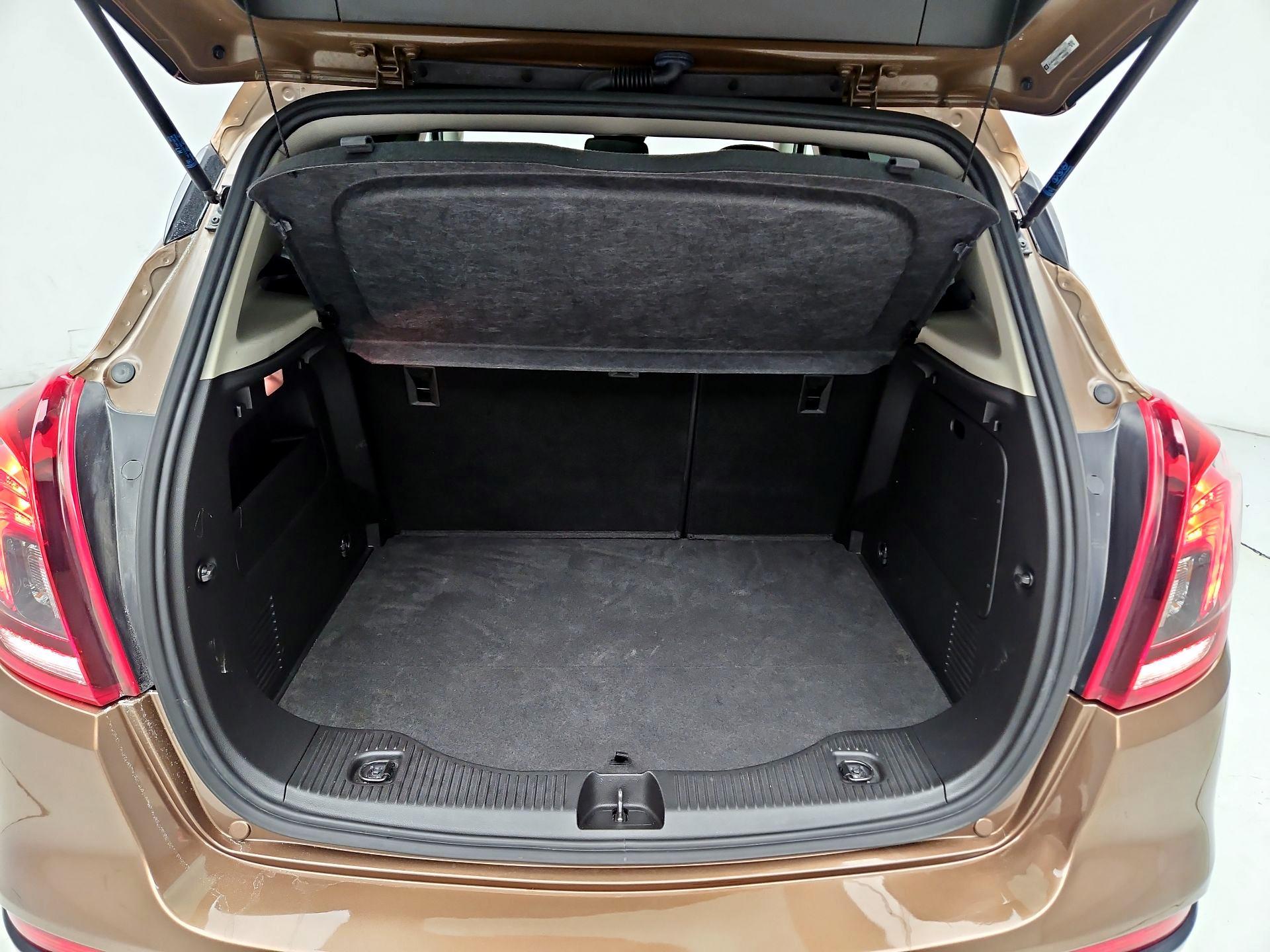 Thumbnail: 2017 Buick Encore - 20