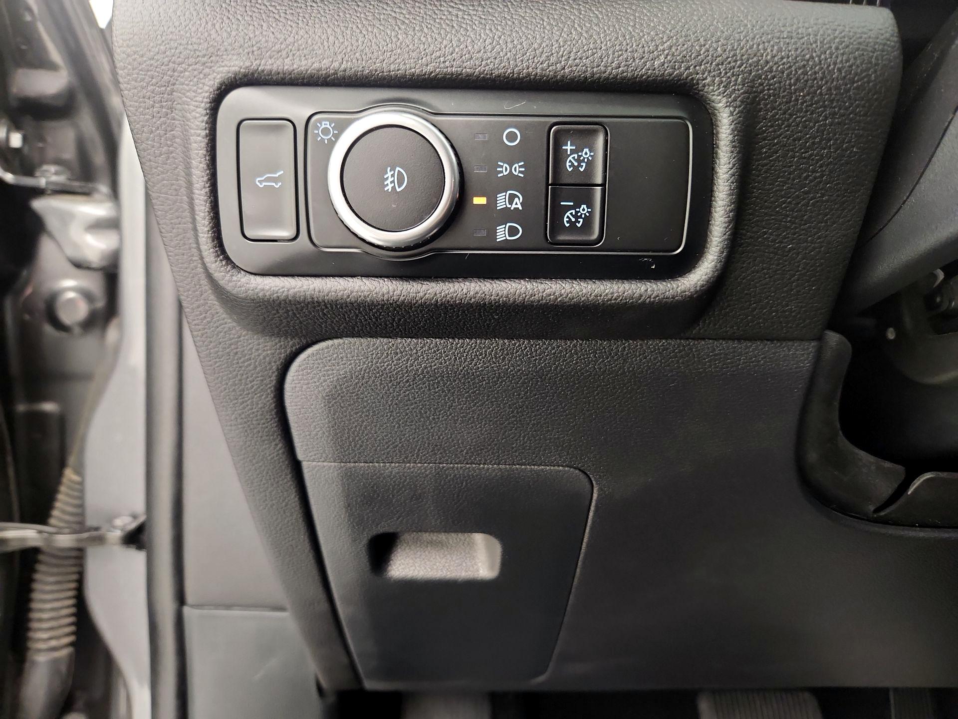 Thumbnail: 2023 Ford Explorer - 13