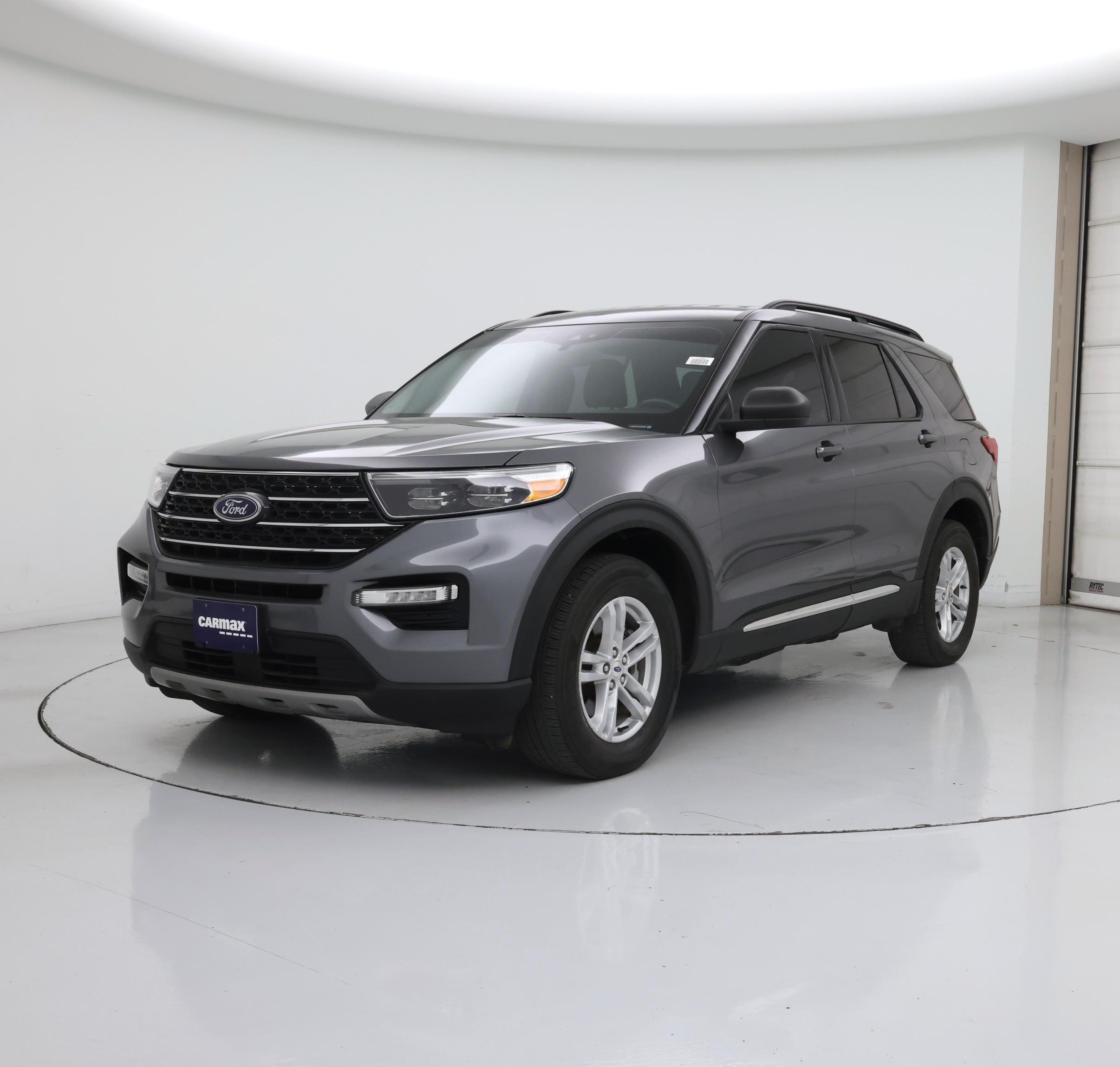 Thumbnail: 2023 Ford Explorer - 4