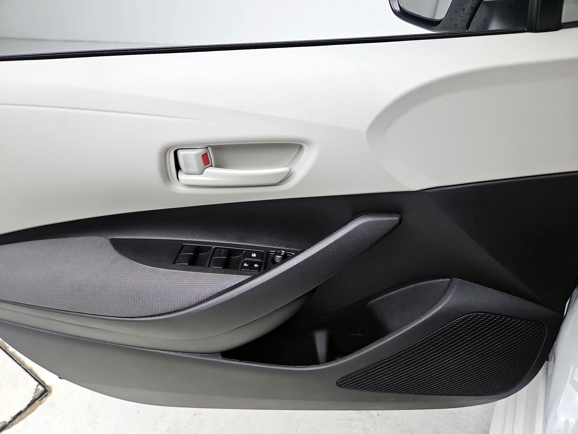 Thumbnail: 2026 Toyota Corolla - 12