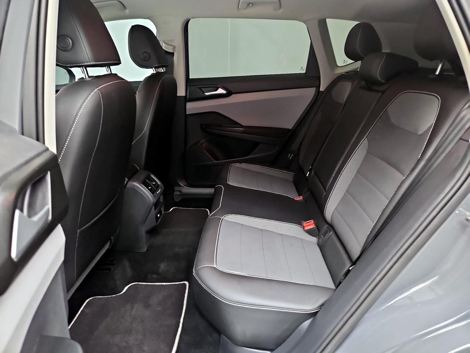 2023 Volkswagen Taos SE - Photo 20