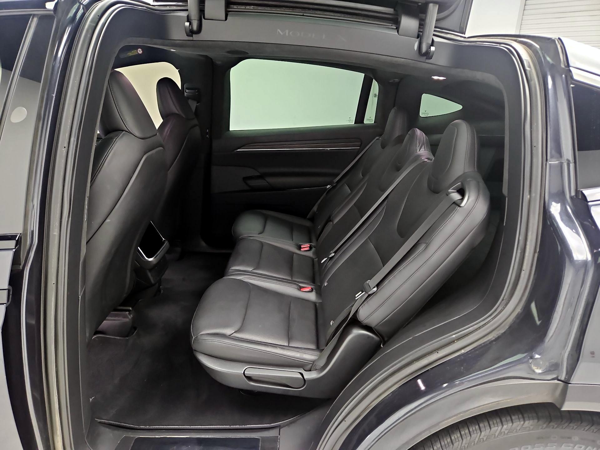 Thumbnail: 2024 Tesla Model X - 18