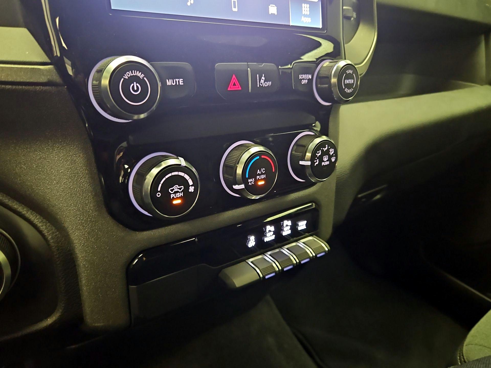 Thumbnail: 2025 RAM 1500 - 16