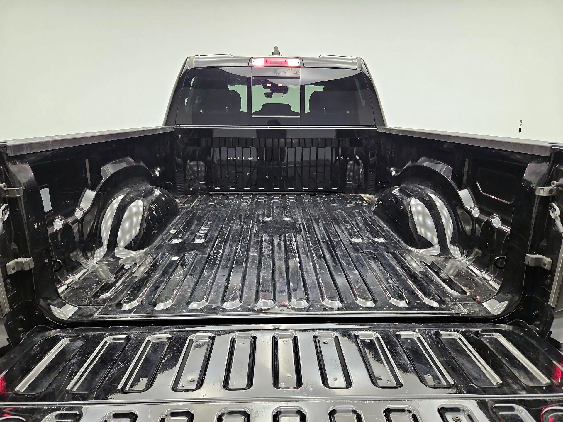 Thumbnail: 2025 RAM 1500 - 20