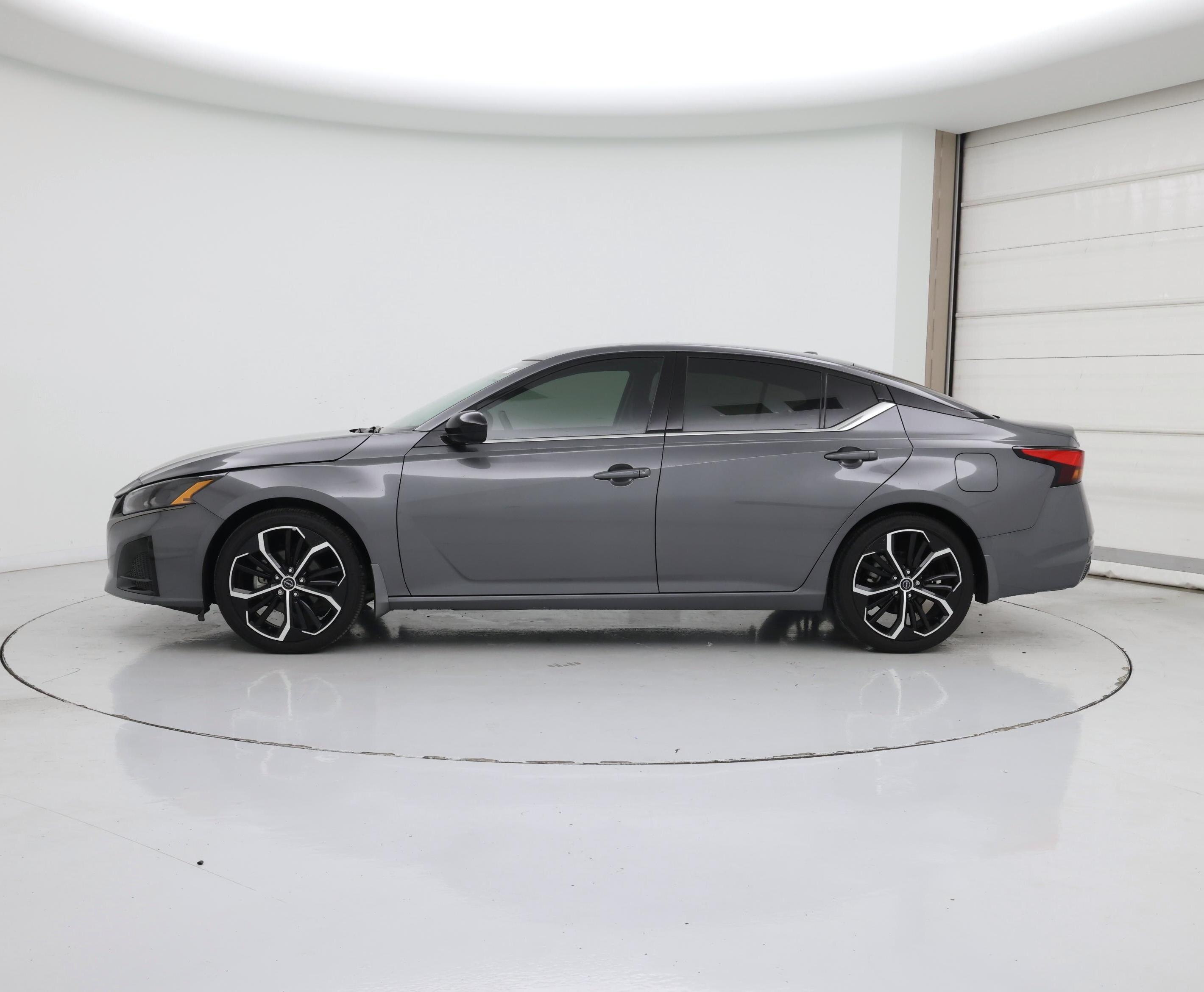 Thumbnail: 2024 Nissan Altima - 3