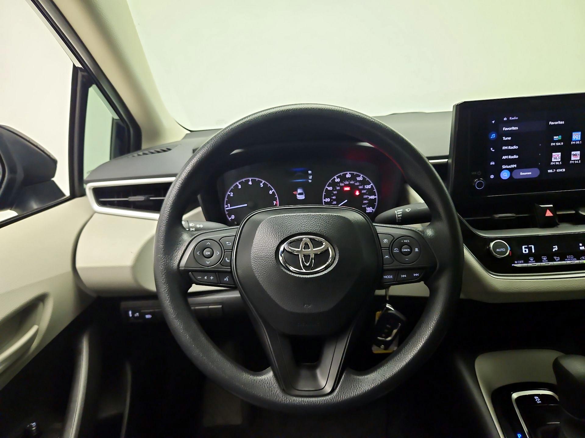 Thumbnail: 2025 Toyota Corolla - 10