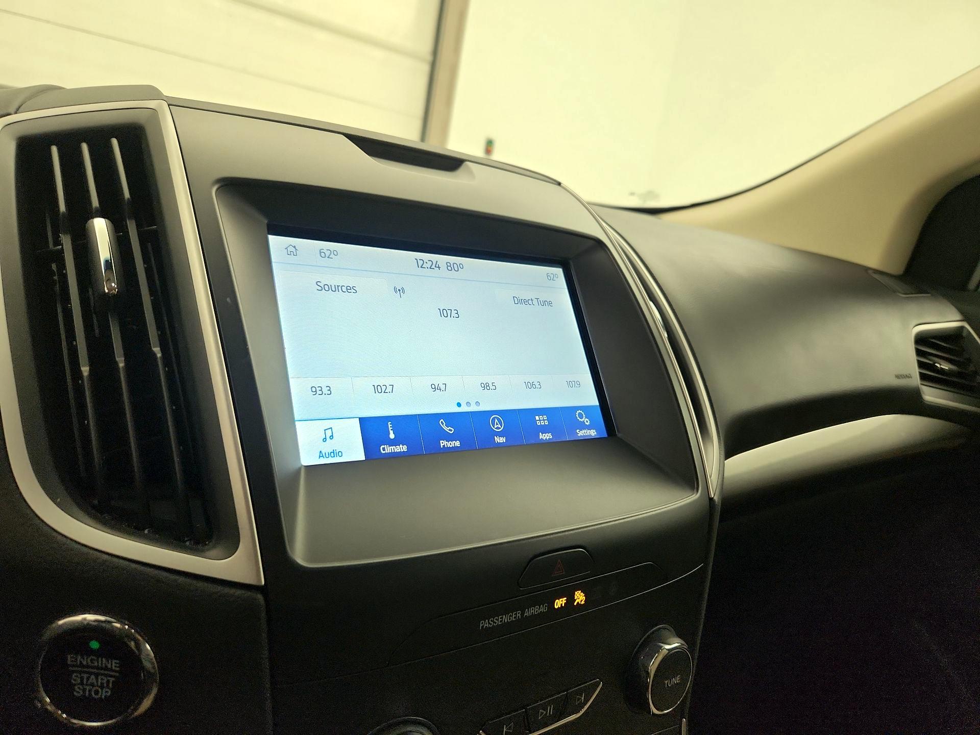 Thumbnail: 2020 Ford Edge - 16