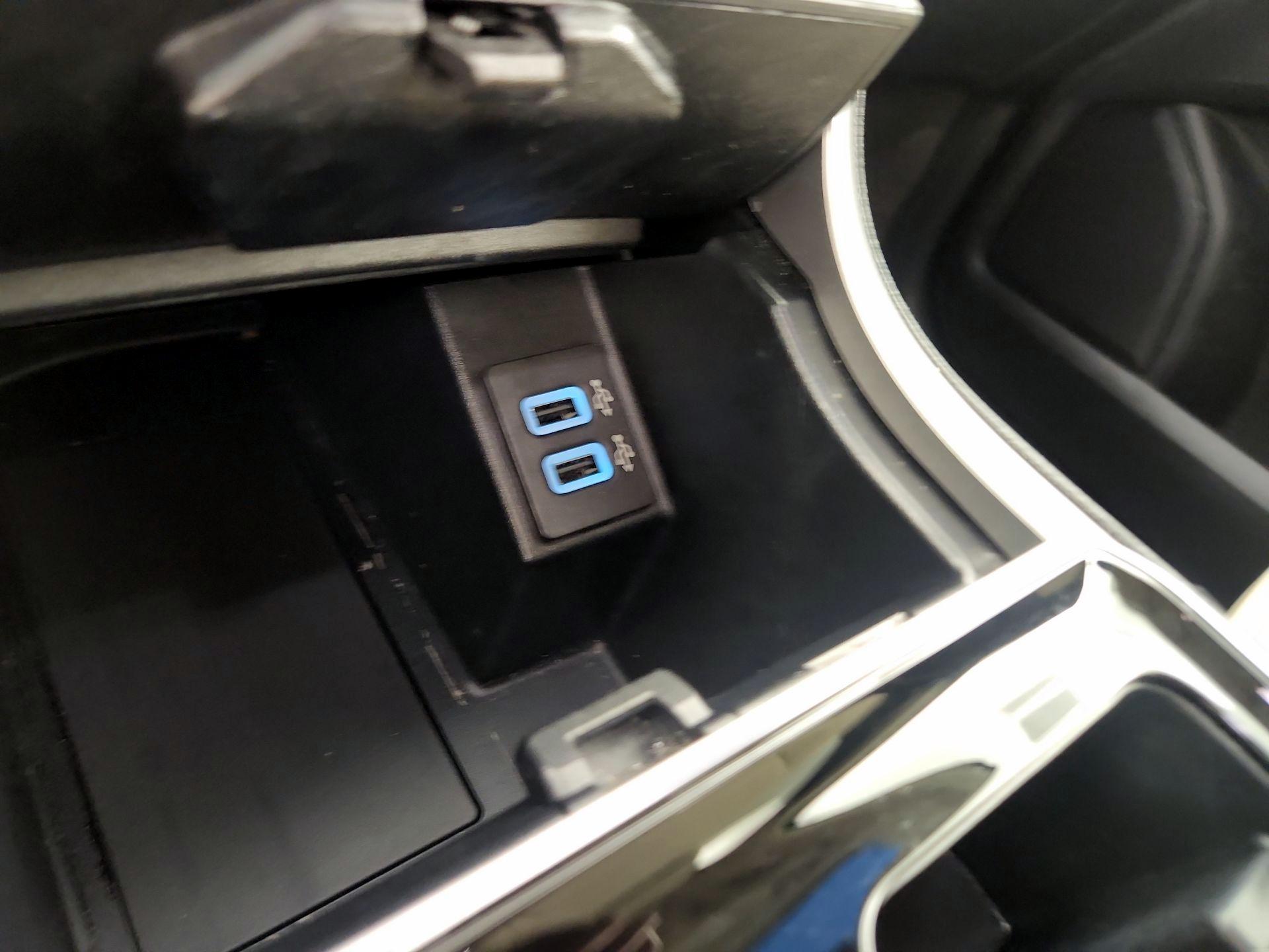 Thumbnail: 2020 Ford Edge - 19