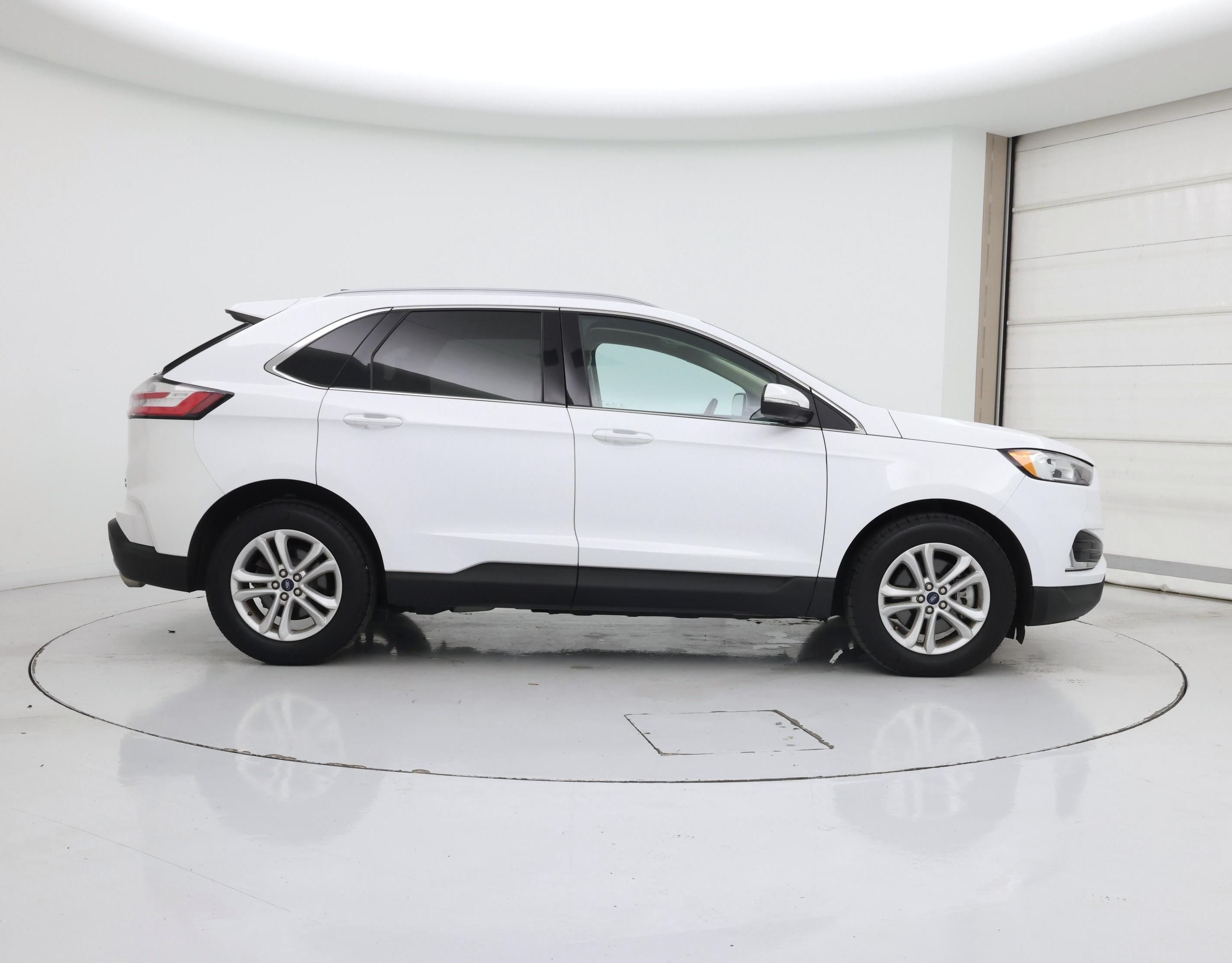 Thumbnail: 2020 Ford Edge - 7