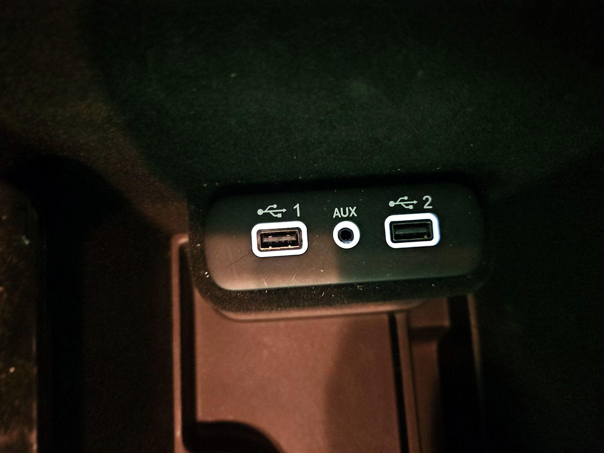 Thumbnail: 2023 Dodge Charger - 18