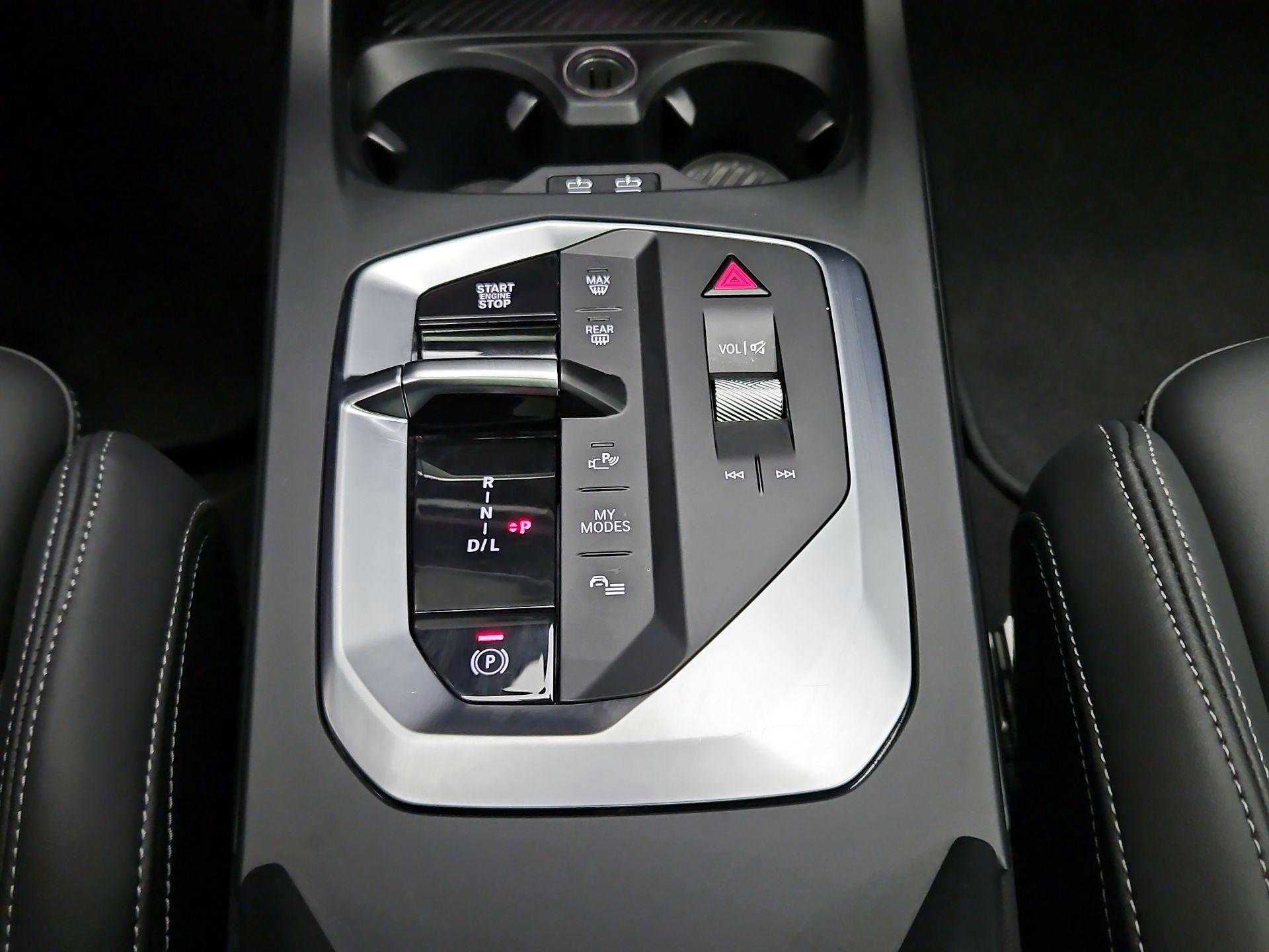 Thumbnail: 2025 BMW 2 Series - 16